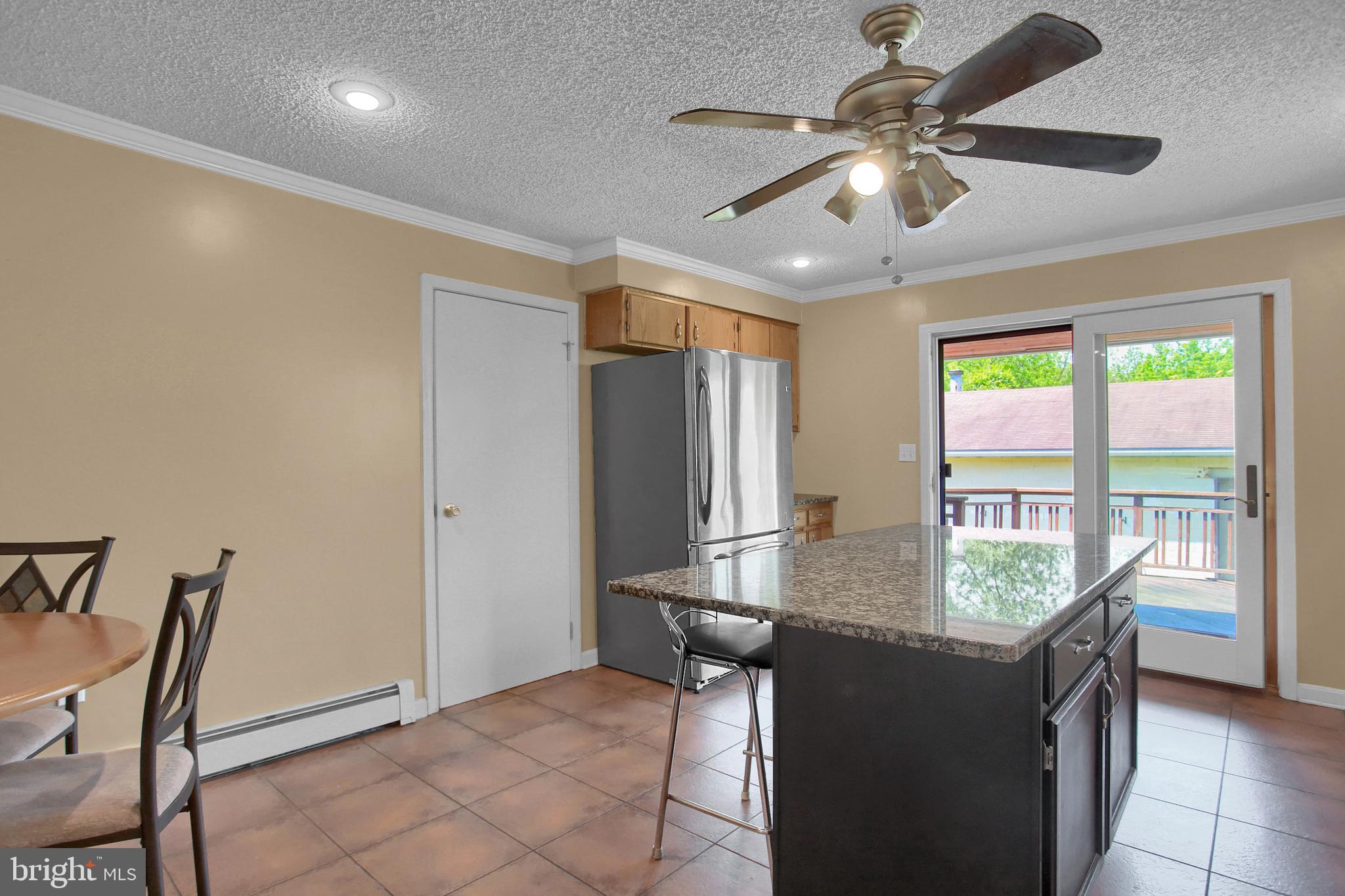 BEAUCREST - Residential