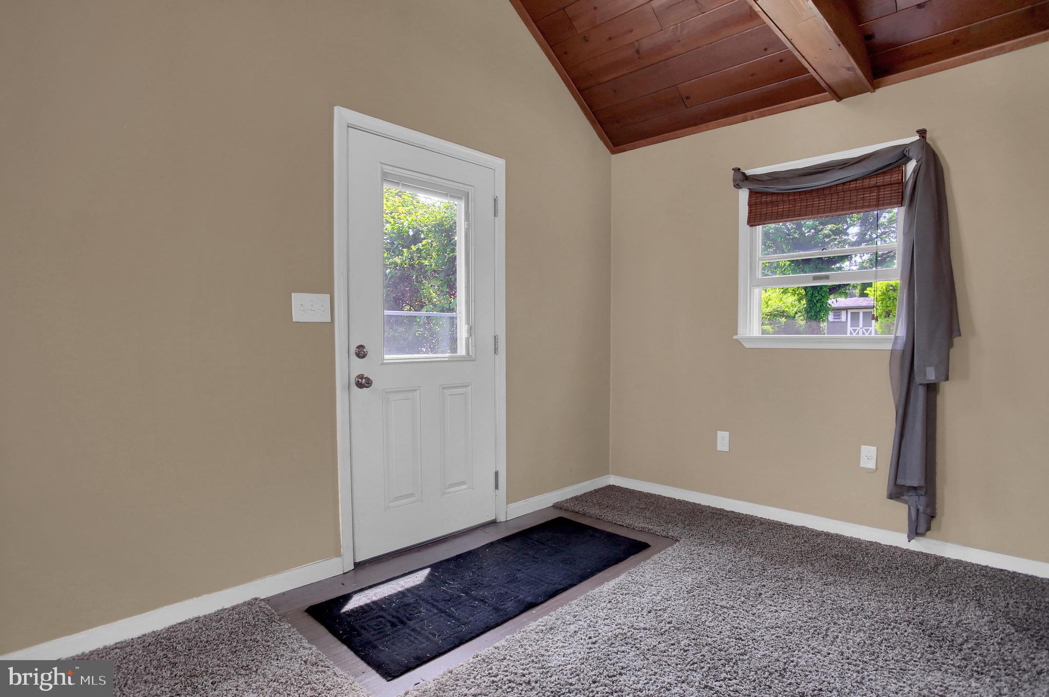 BEAUCREST - Residential