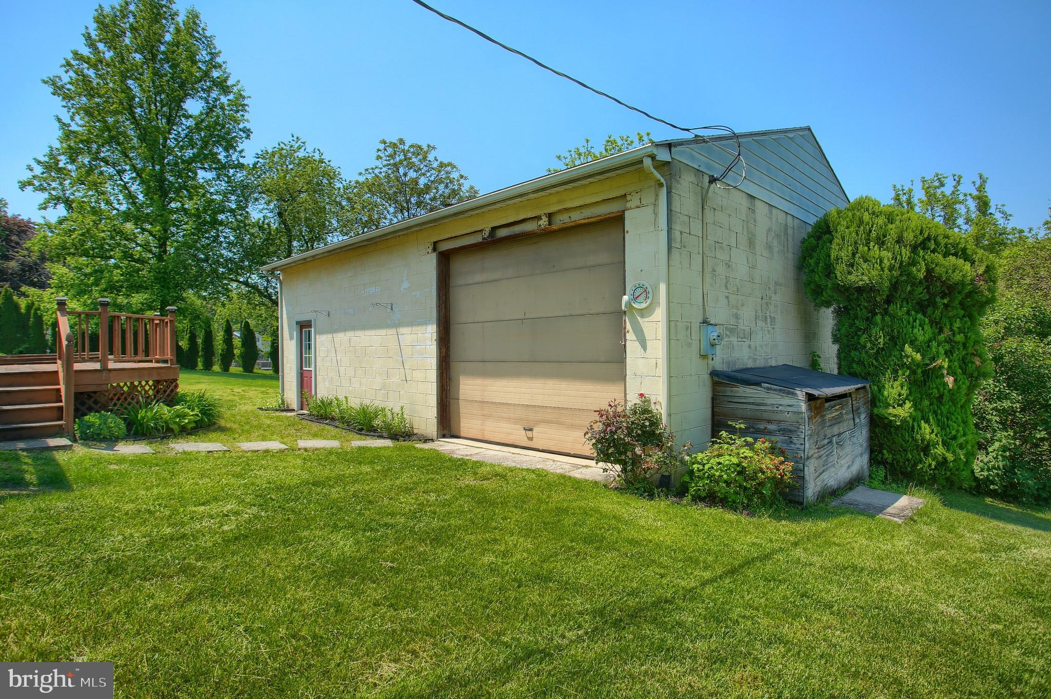 BEAUCREST - Residential