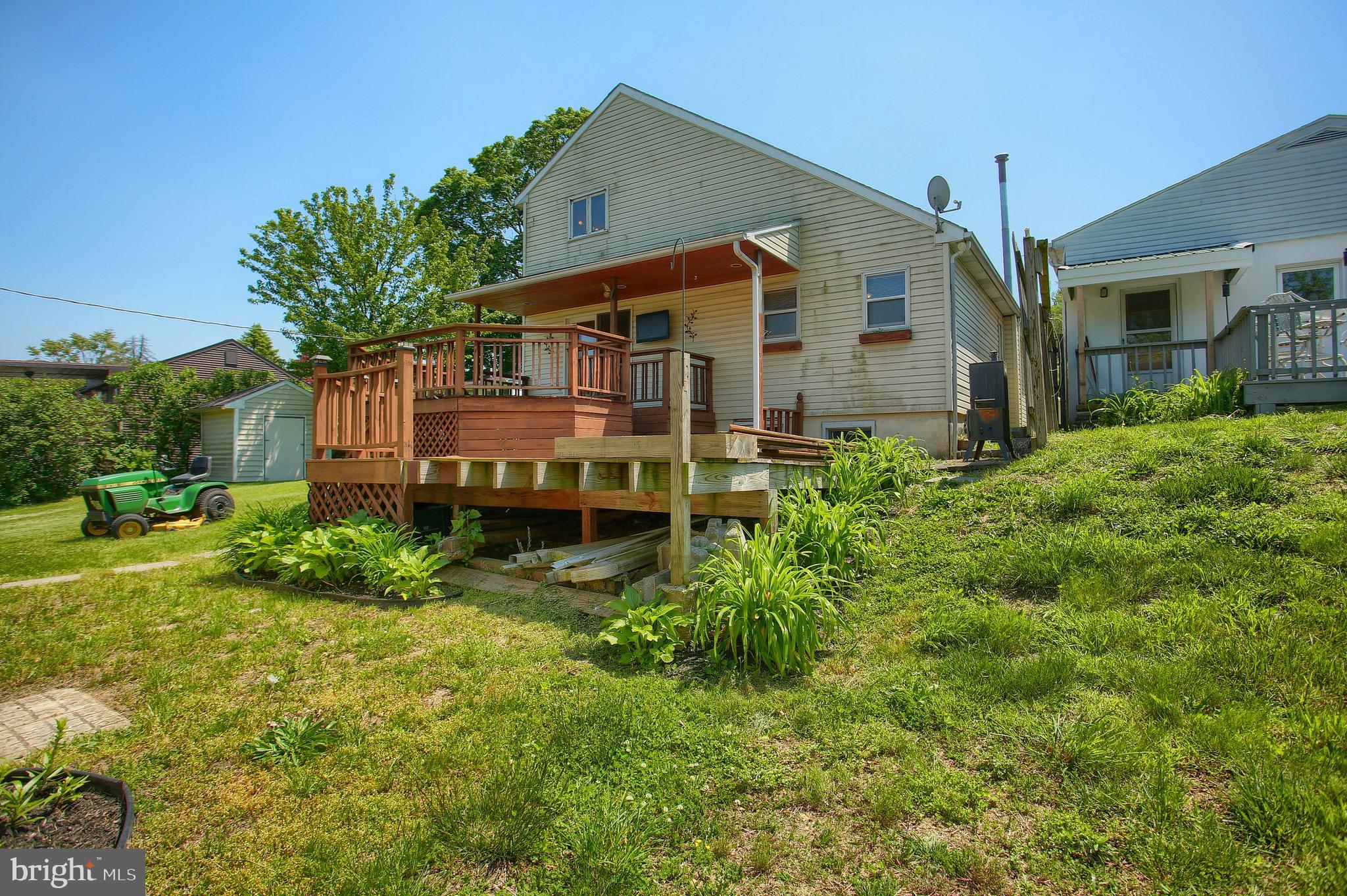 BEAUCREST - Residential