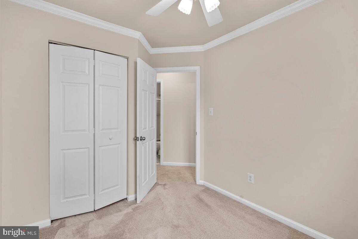 GUNNERS LAKE VILLAGE - Residential