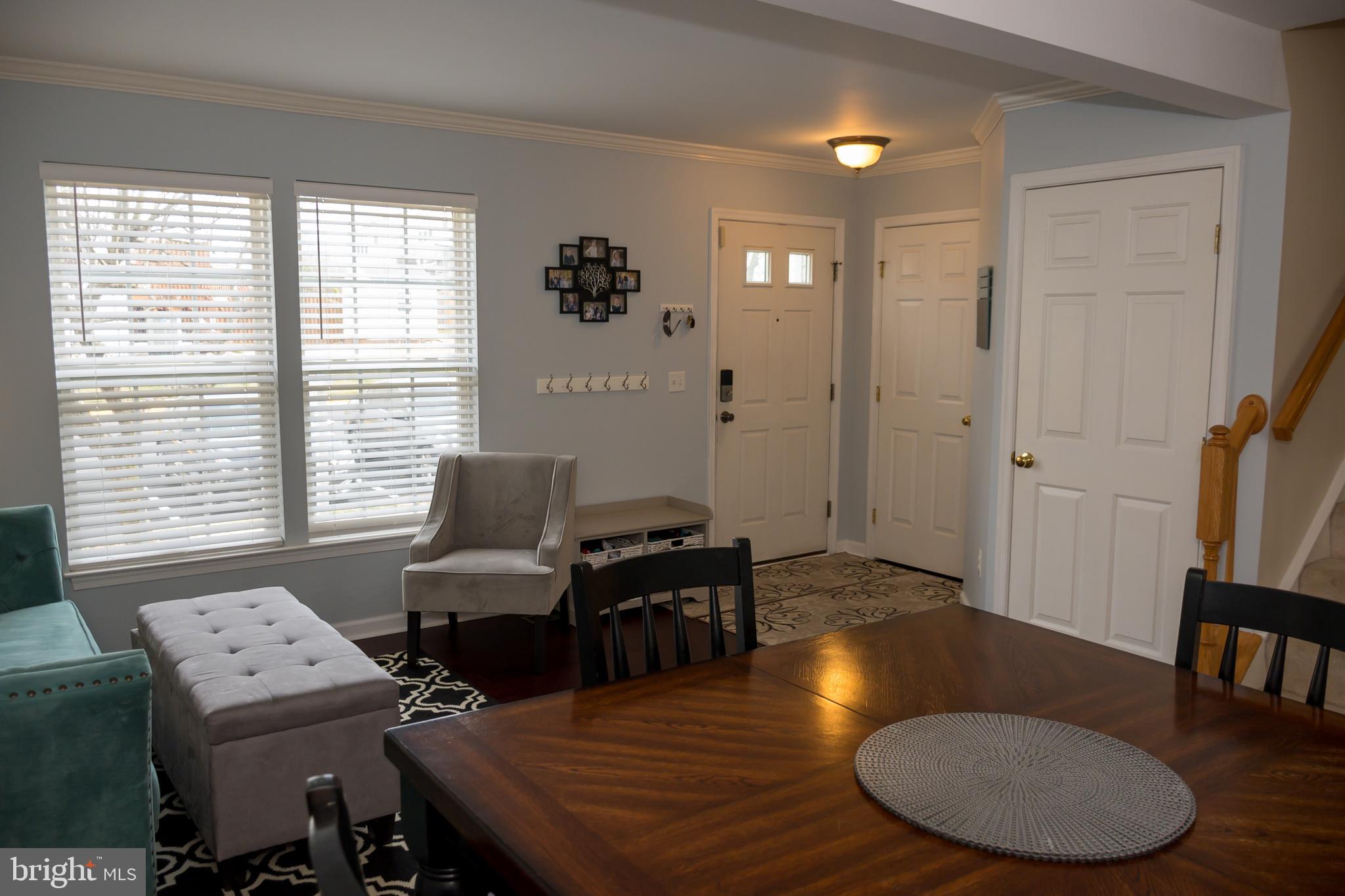 STRATFORD - Residential