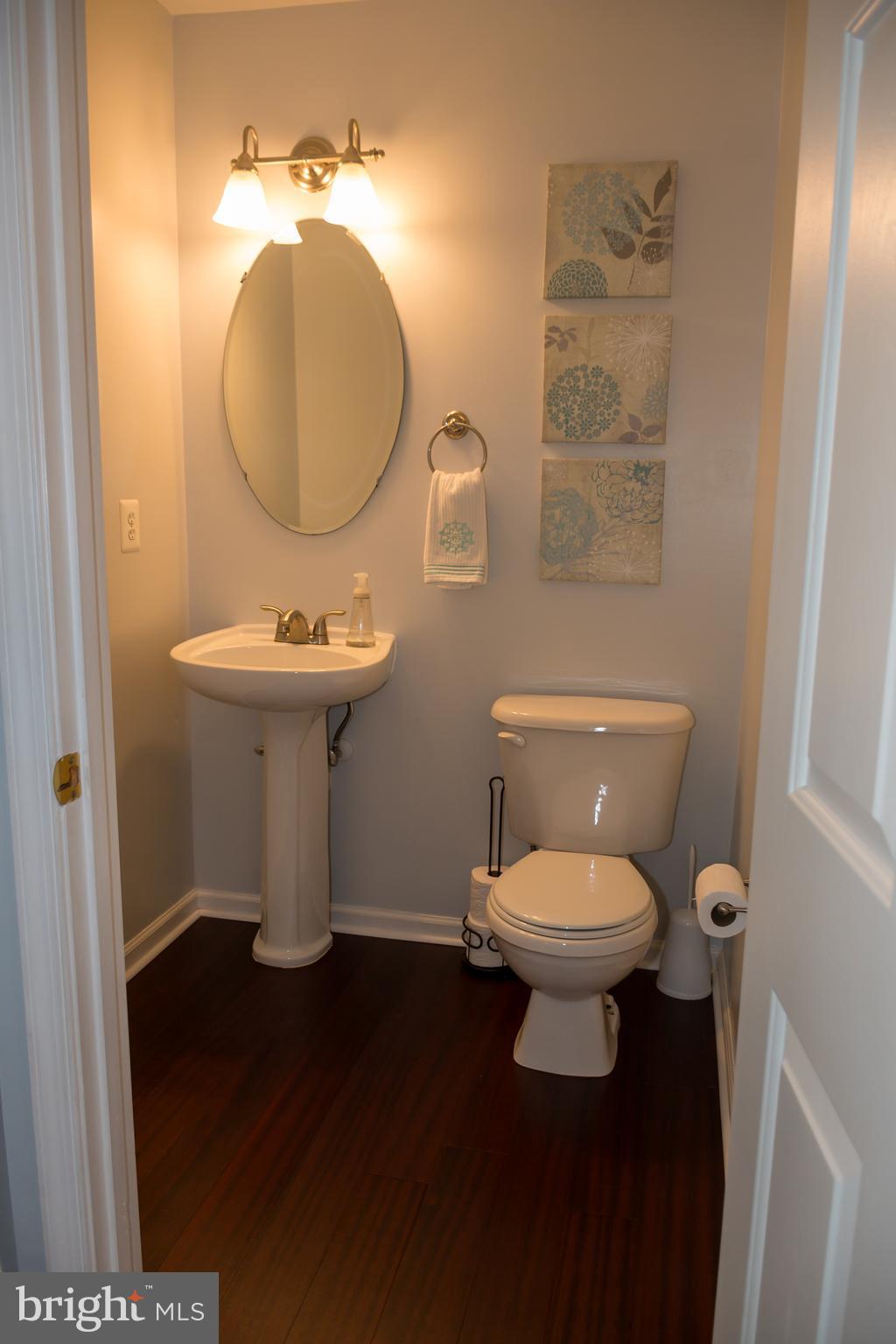 STRATFORD - Residential