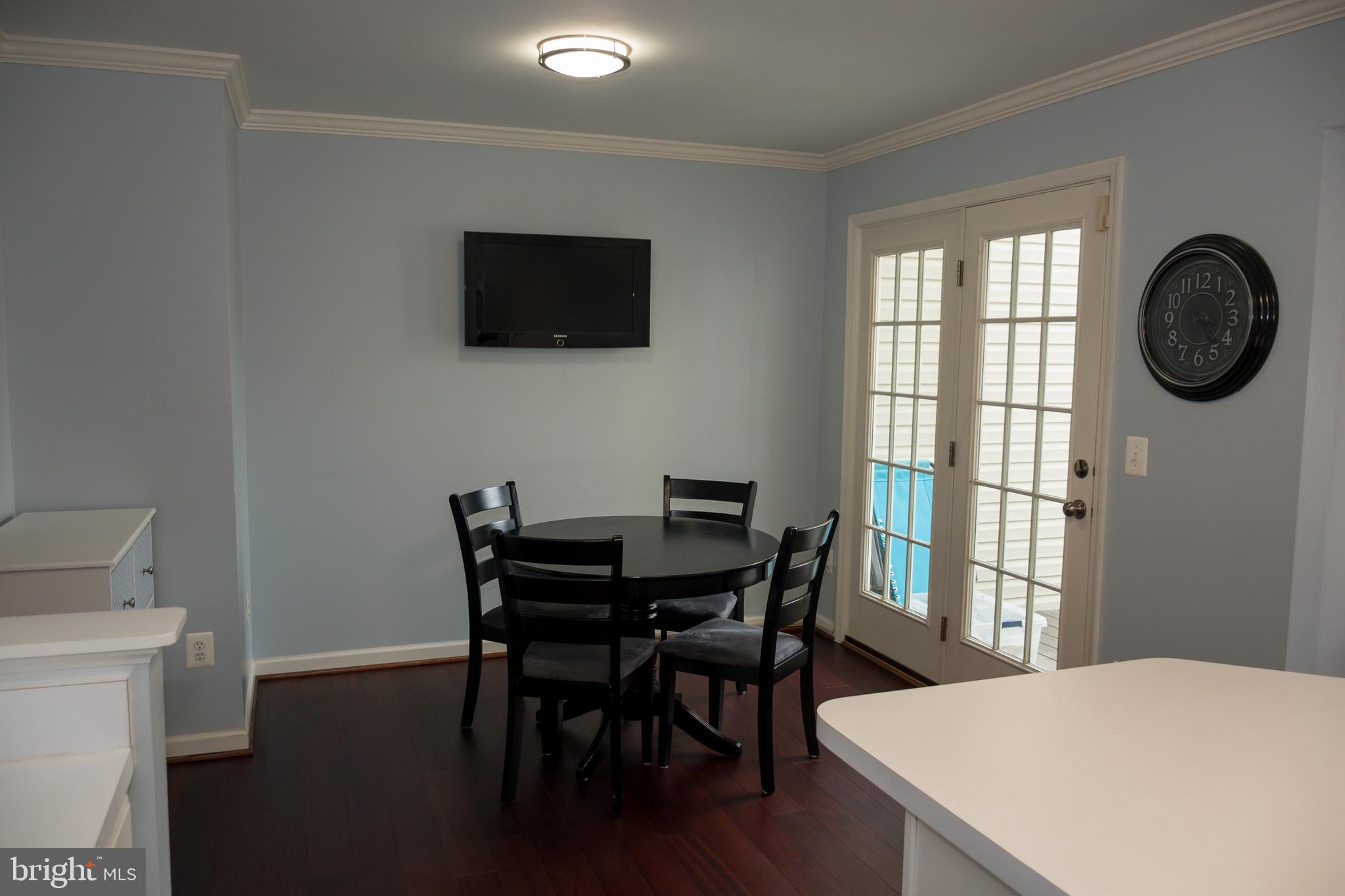 STRATFORD - Residential