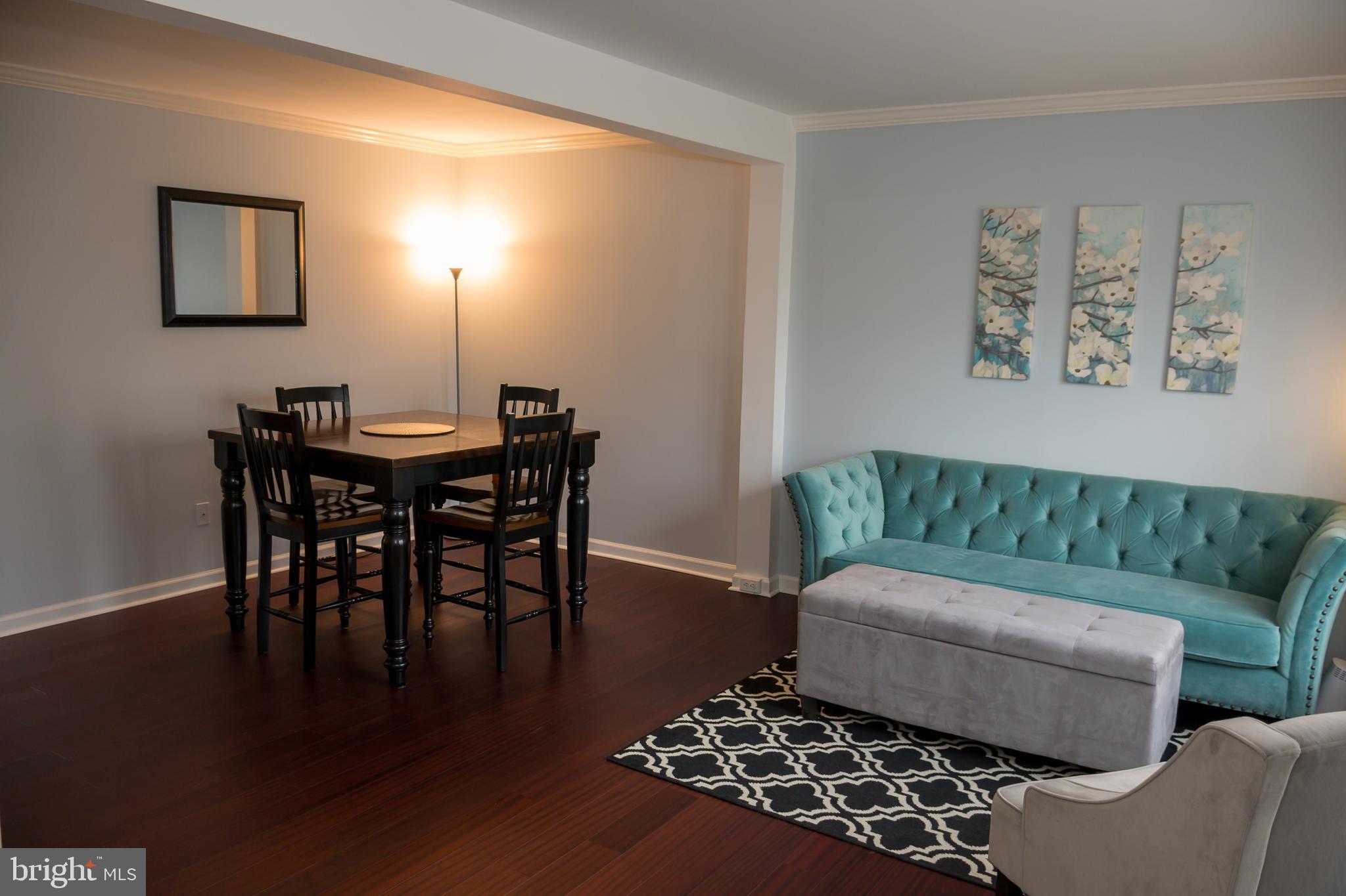 STRATFORD - Residential