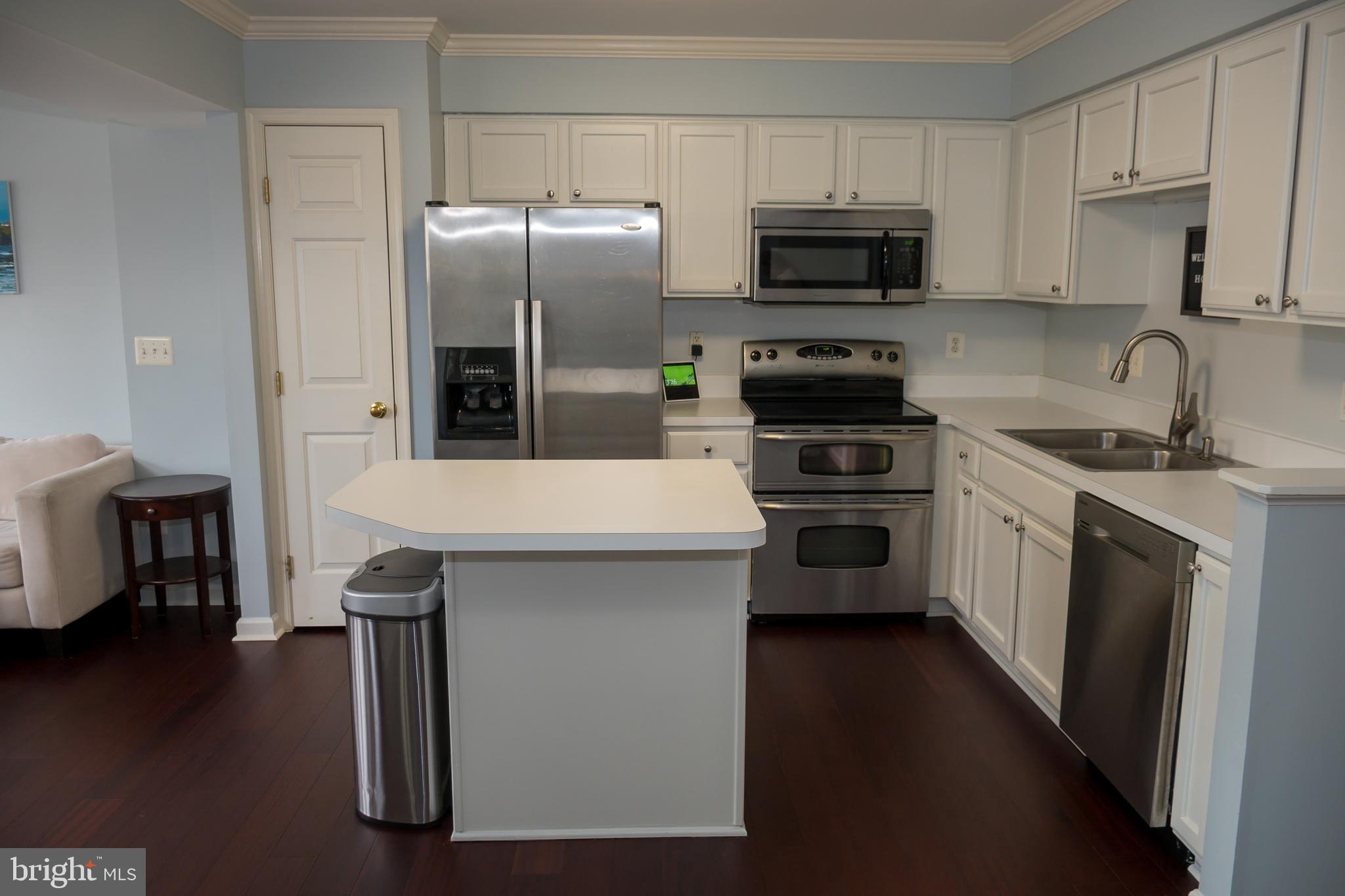 STRATFORD - Residential