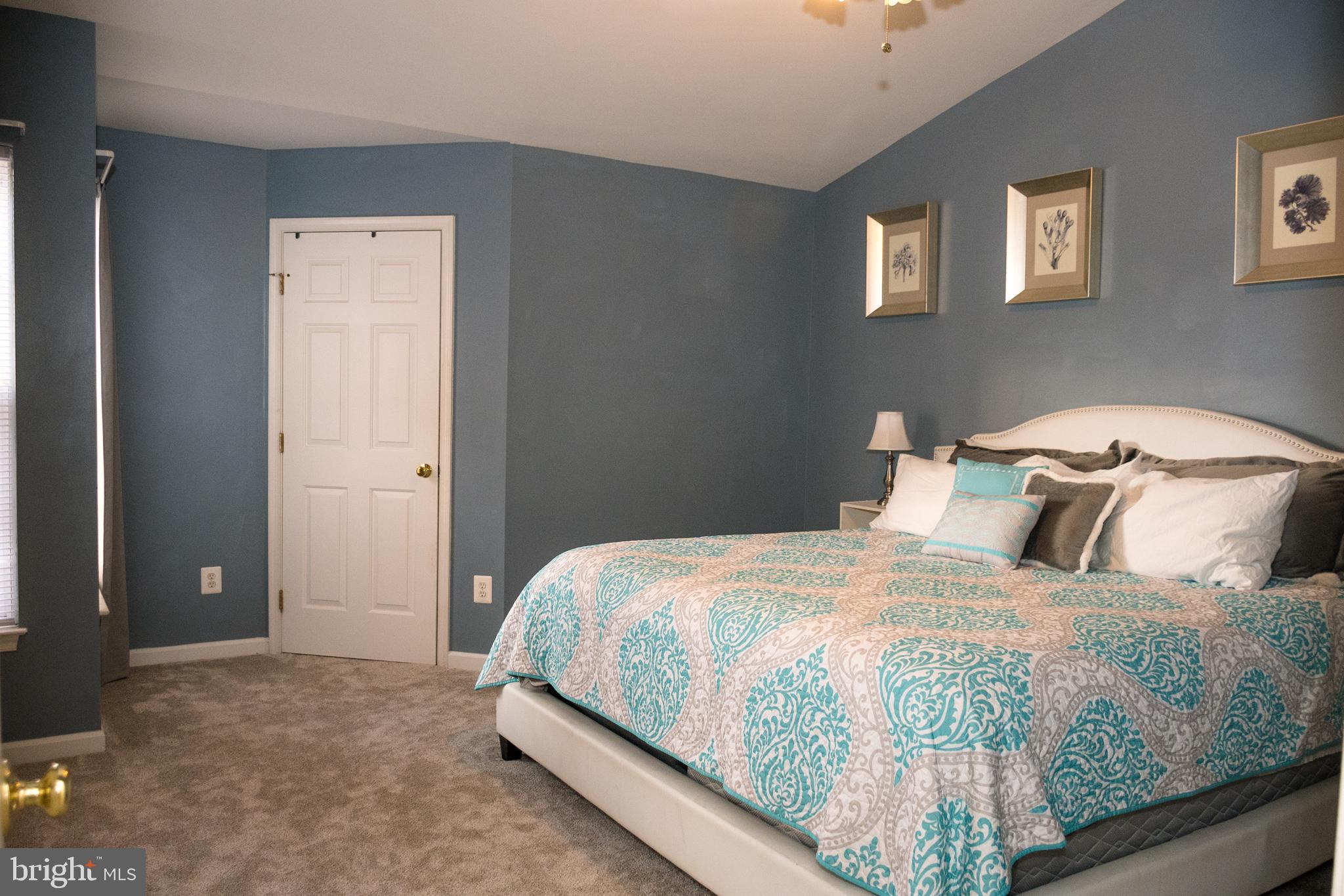 STRATFORD - Residential