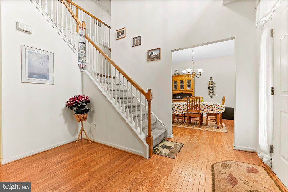 5 PEACEDALE COURT