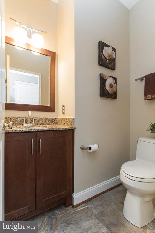 ASHBURN VILLAGE - Residential