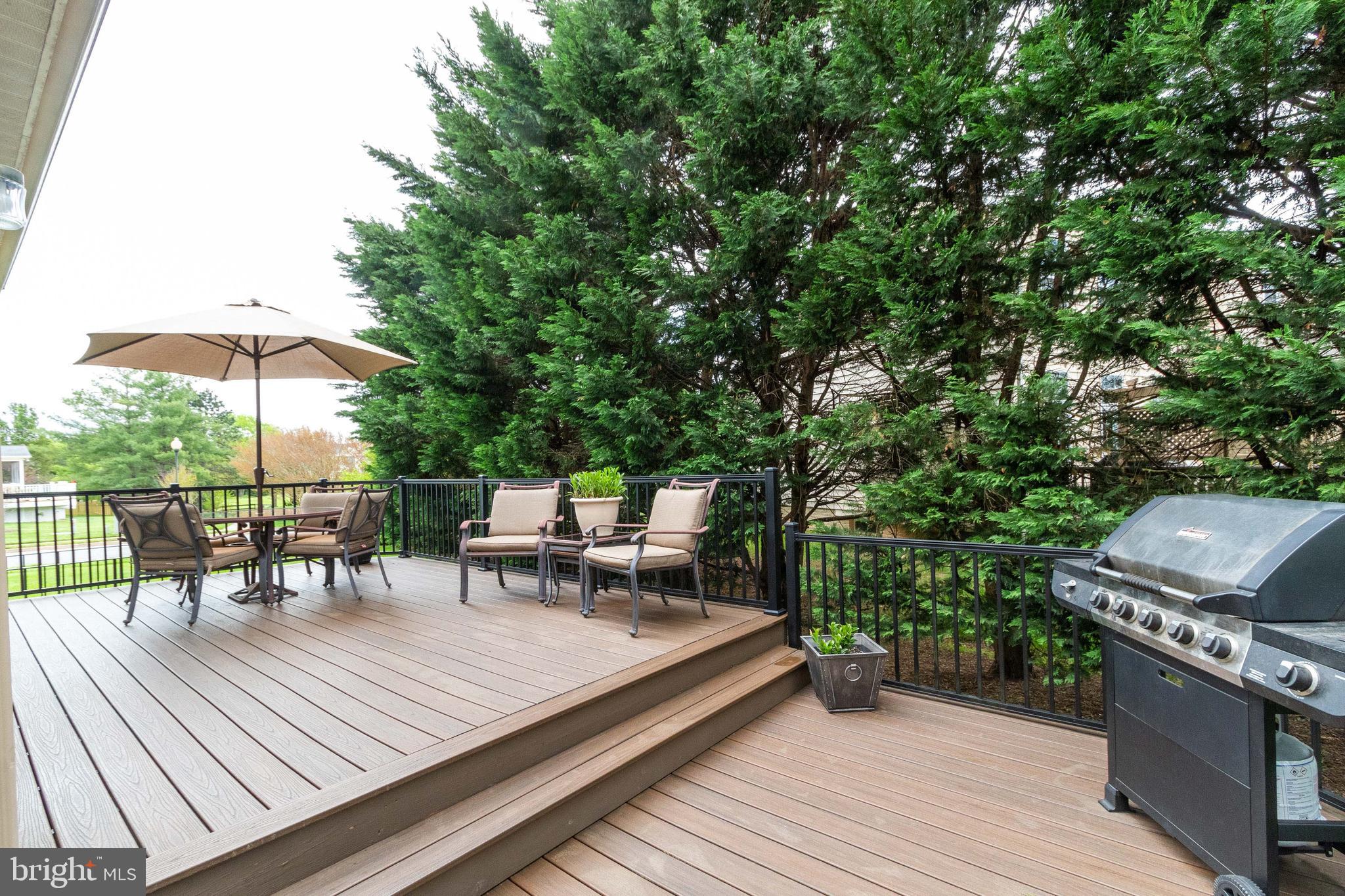 ASHBURN VILLAGE - Residential