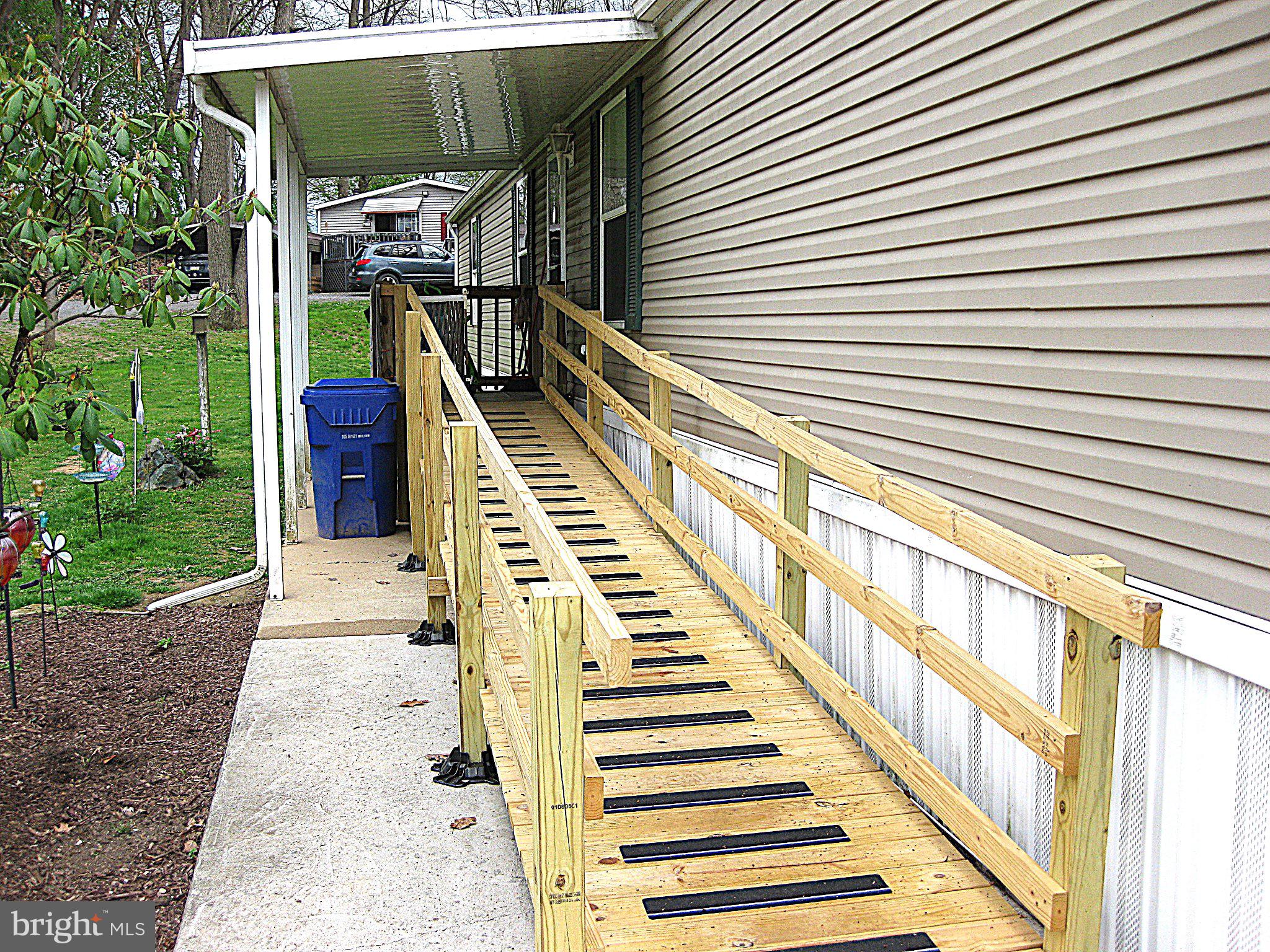 MT ROCK MOBILE HOME PARK - Residential