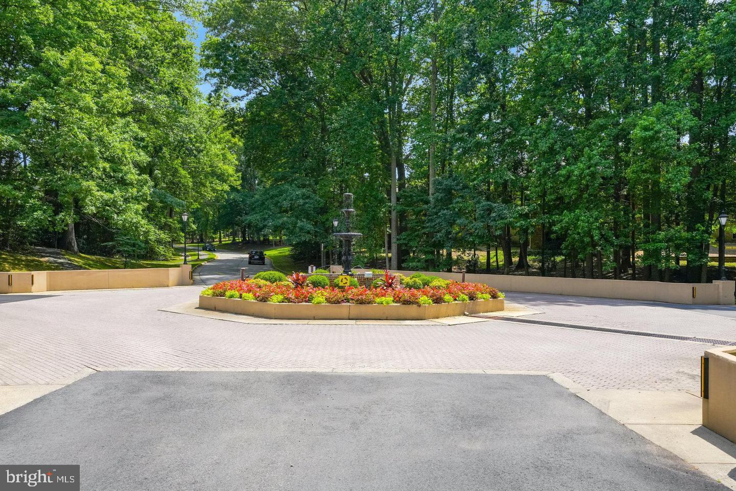 BURKE COVE - Residential