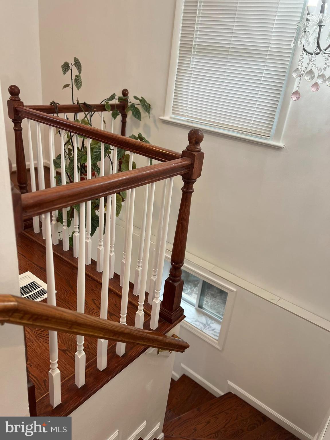 WALNUT HILL - Residential Lease