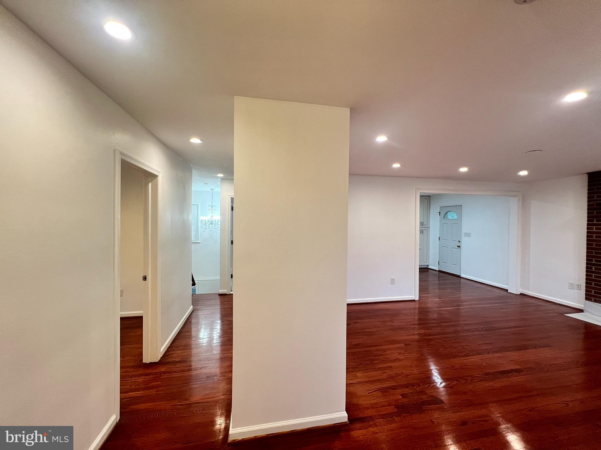 WALNUT HILL - Residential Lease