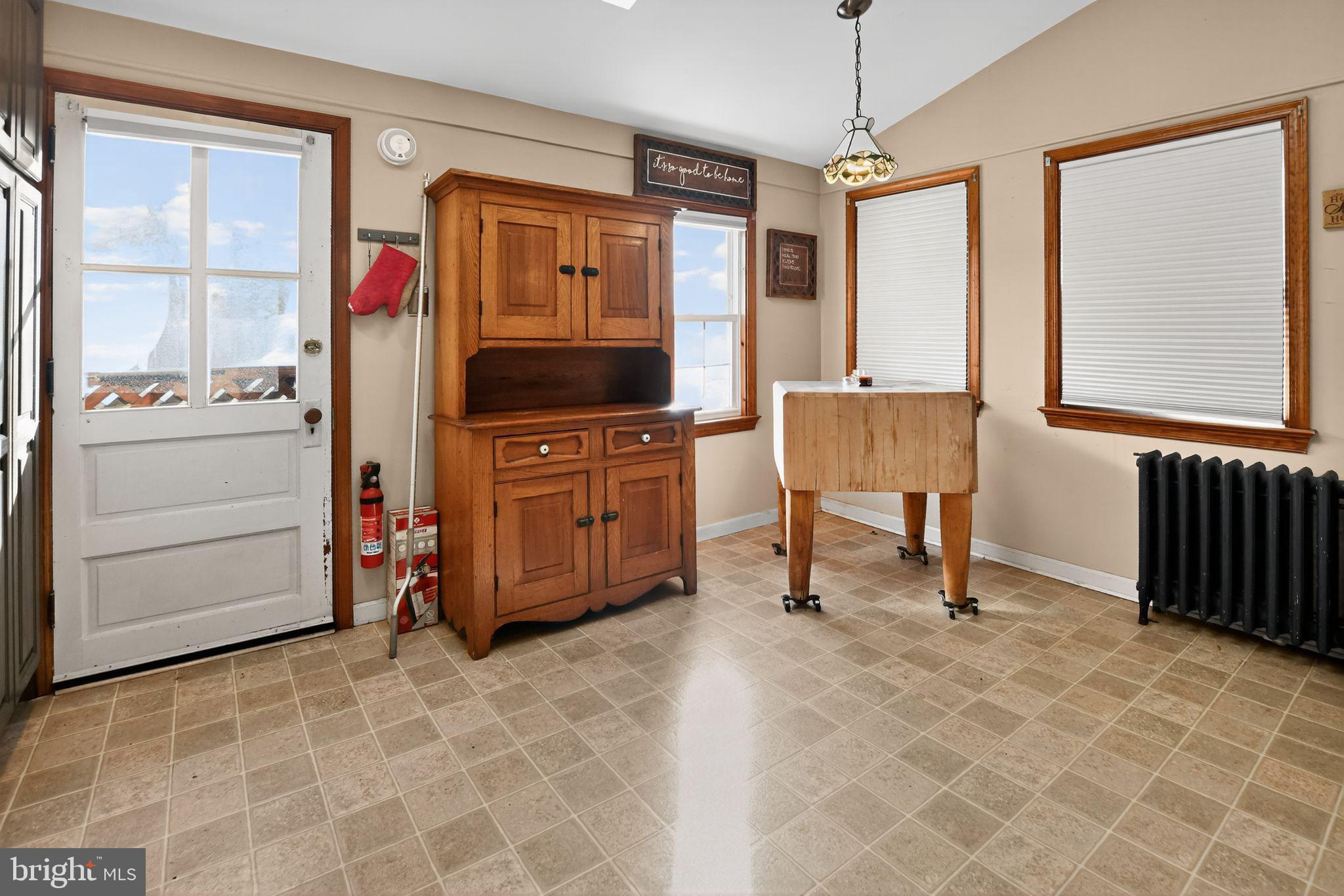 POTTSTOWN - Residential