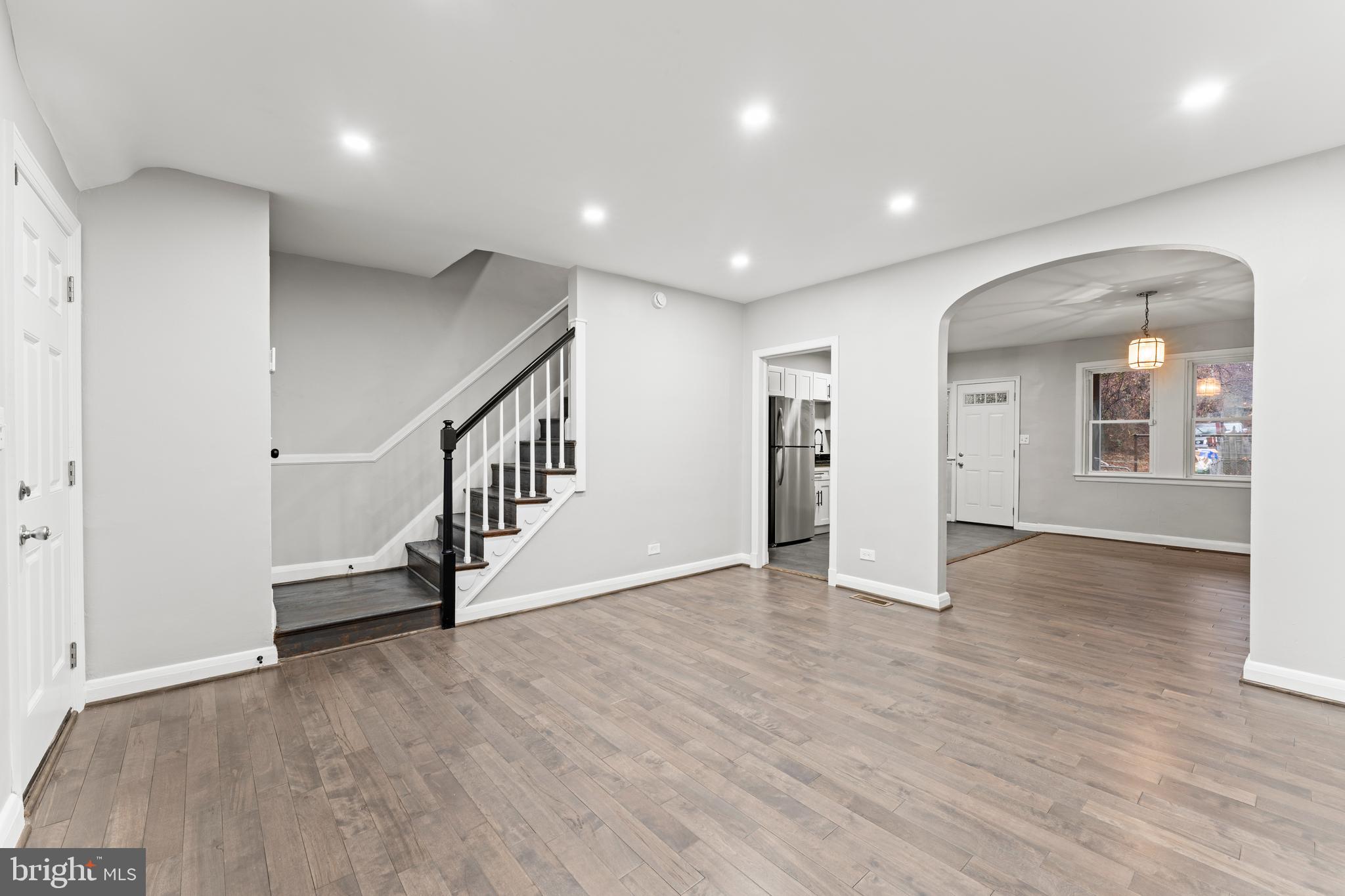 GREENSPRING - Residential