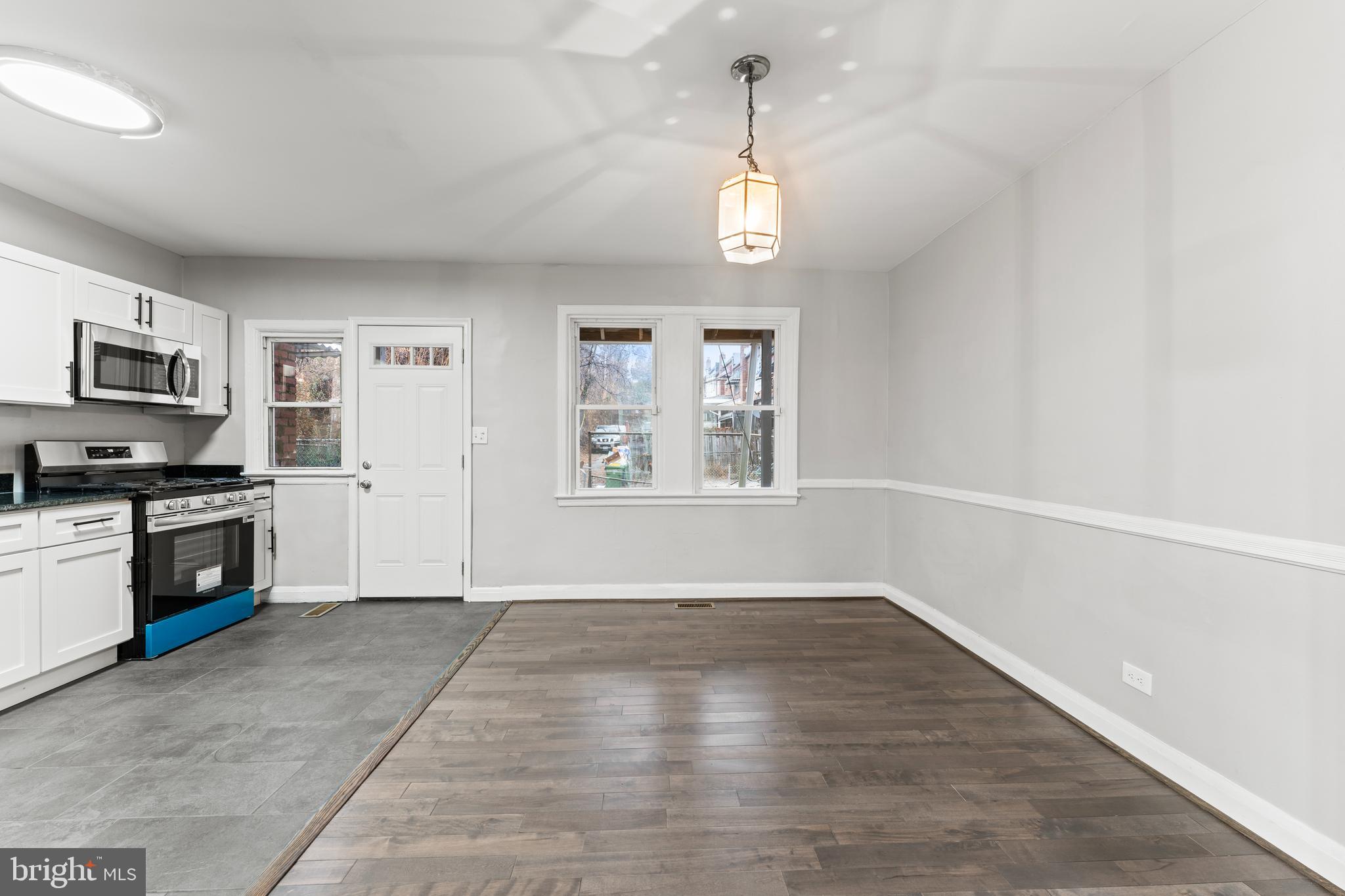 GREENSPRING - Residential