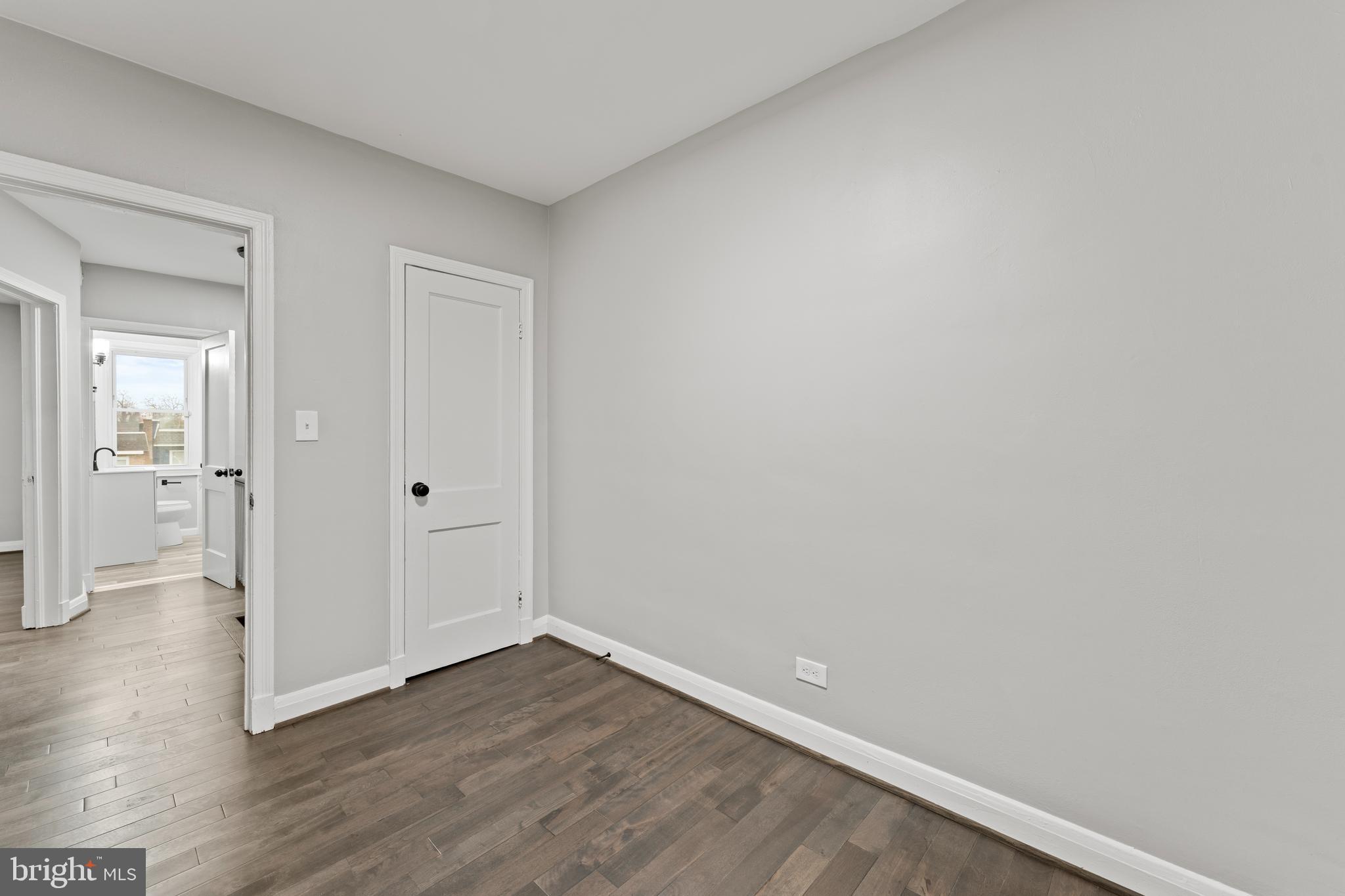 GREENSPRING - Residential