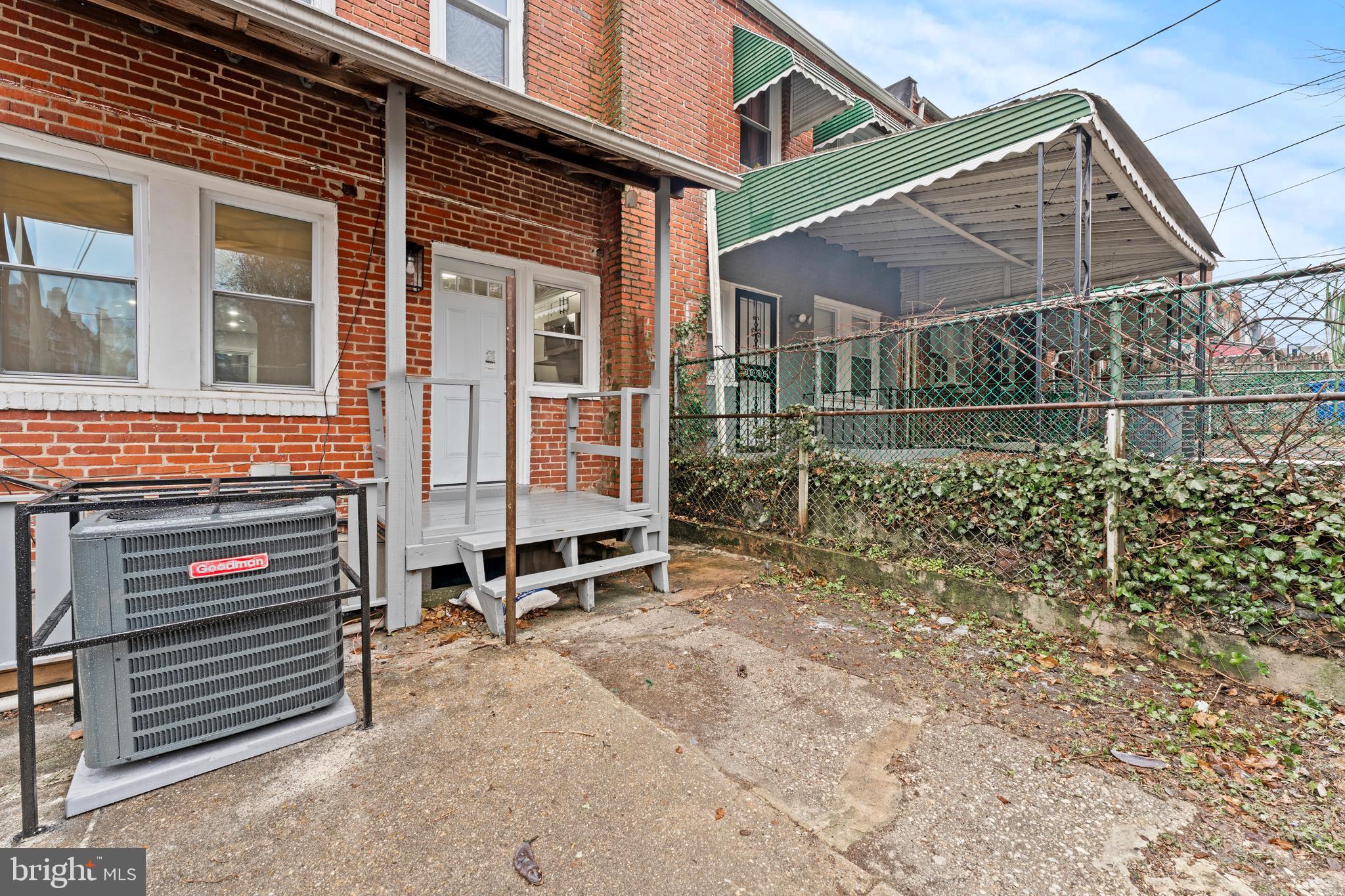 GREENSPRING - Residential