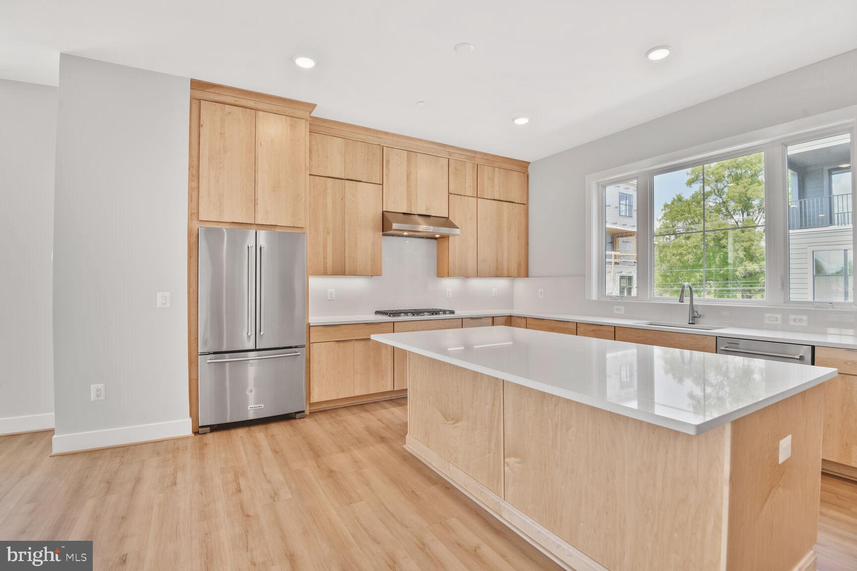 NORTH BETHESDA - Residential Lease
