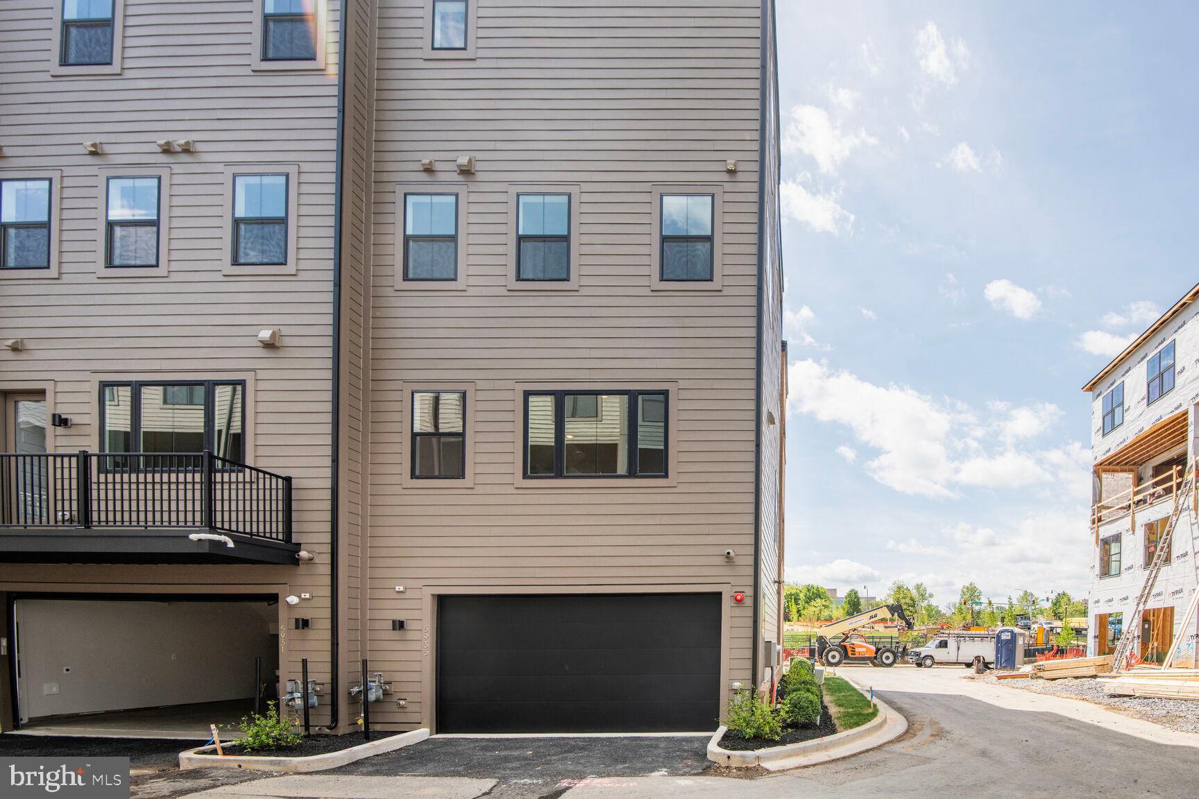 NORTH BETHESDA - Residential Lease