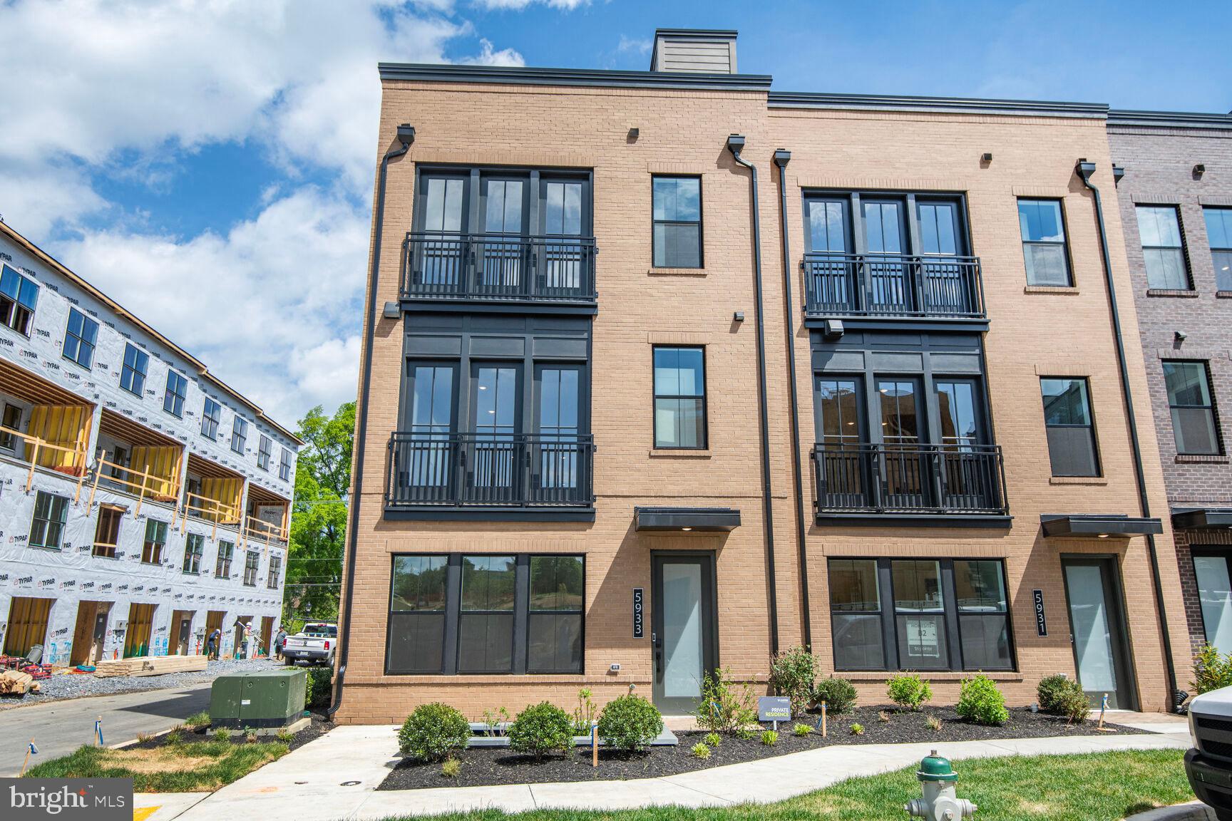 NORTH BETHESDA - Residential Lease