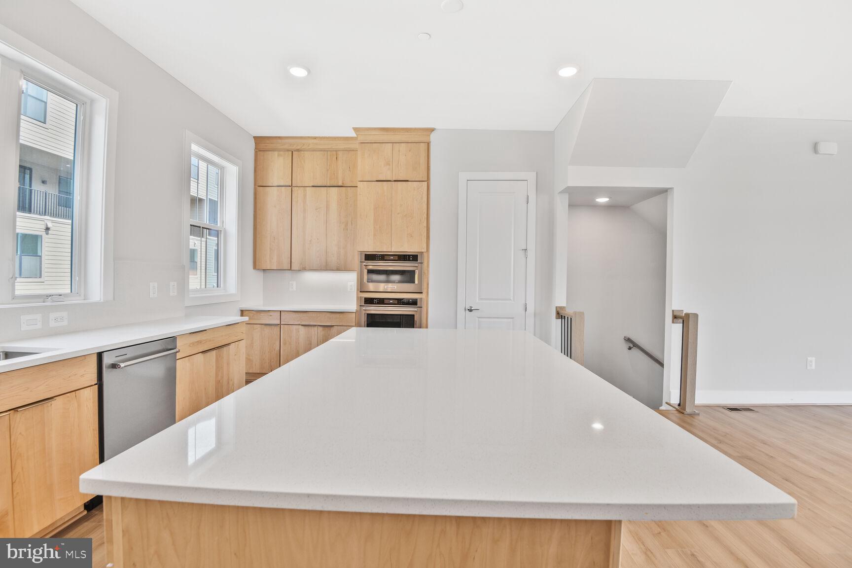 NORTH BETHESDA - Residential Lease