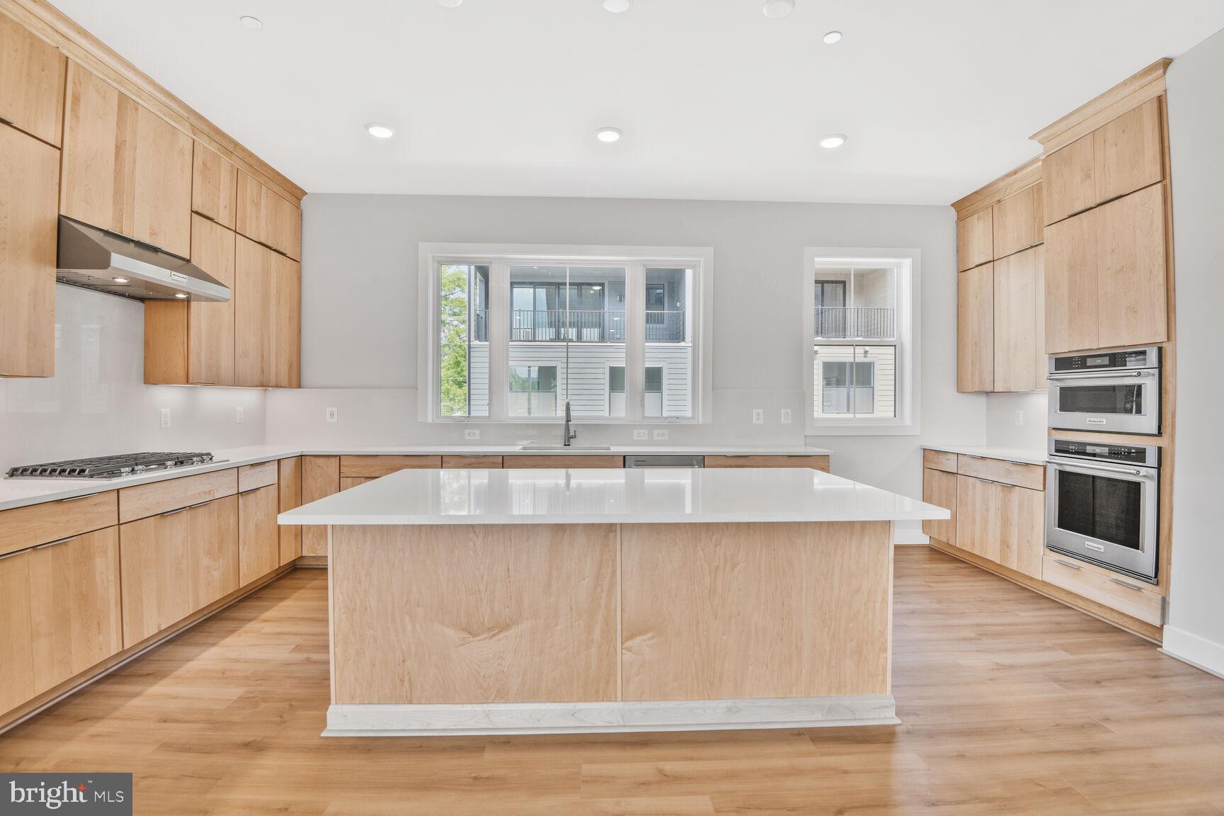 NORTH BETHESDA - Residential Lease