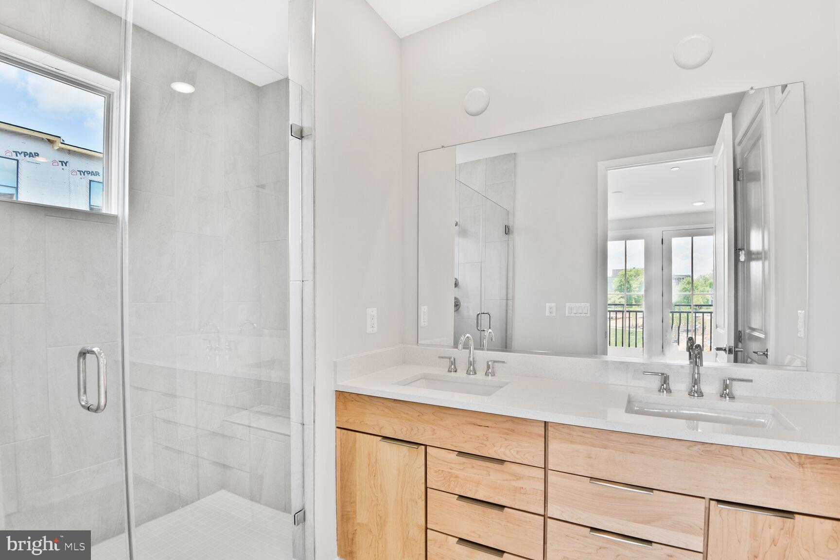 NORTH BETHESDA - Residential Lease