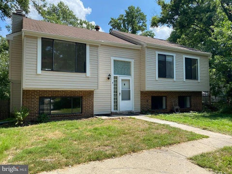 Homes For Rent - 4 Renmark Court<br/> GAITHERSBURG, MD 20878