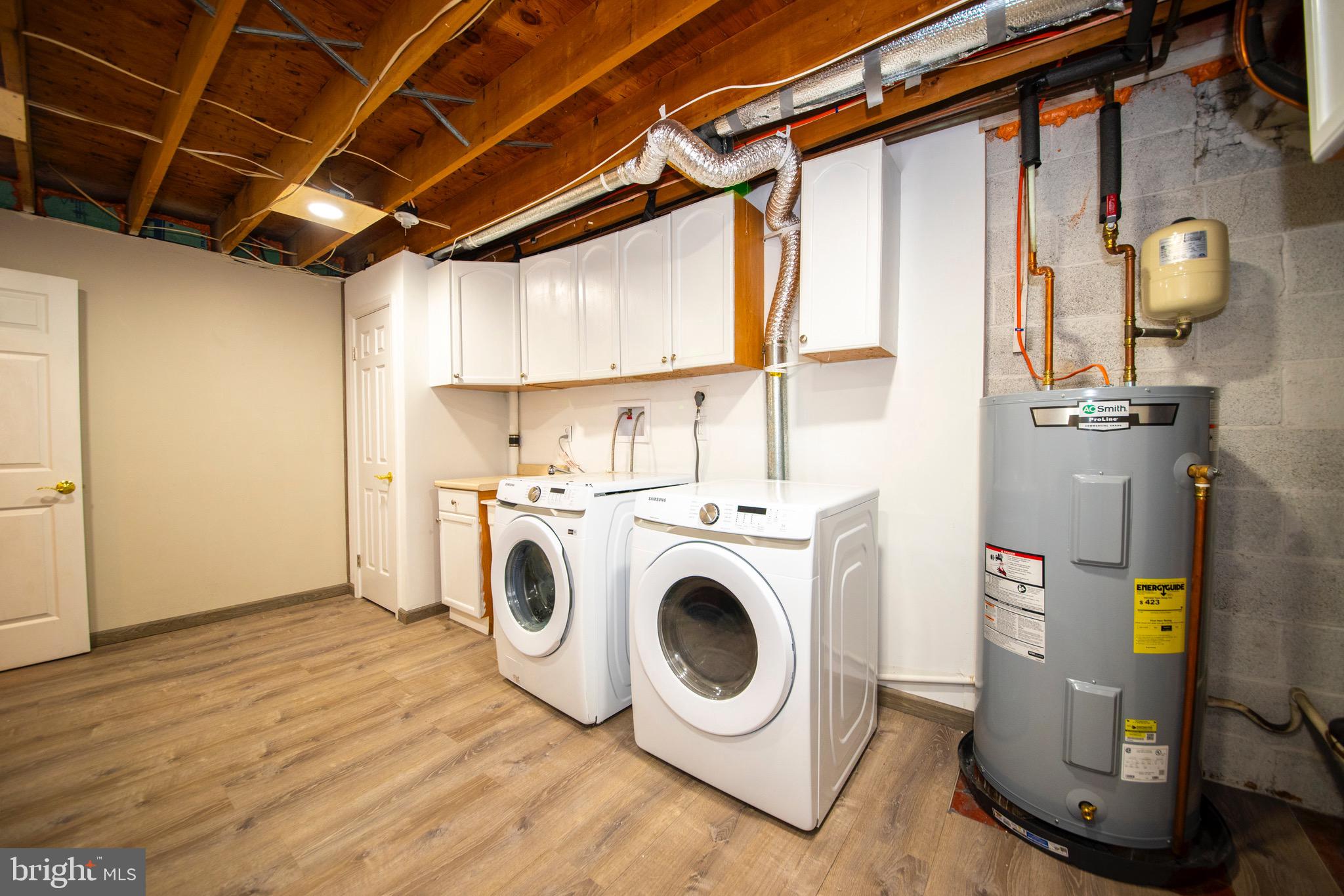 NEWPORT RUN - Residential