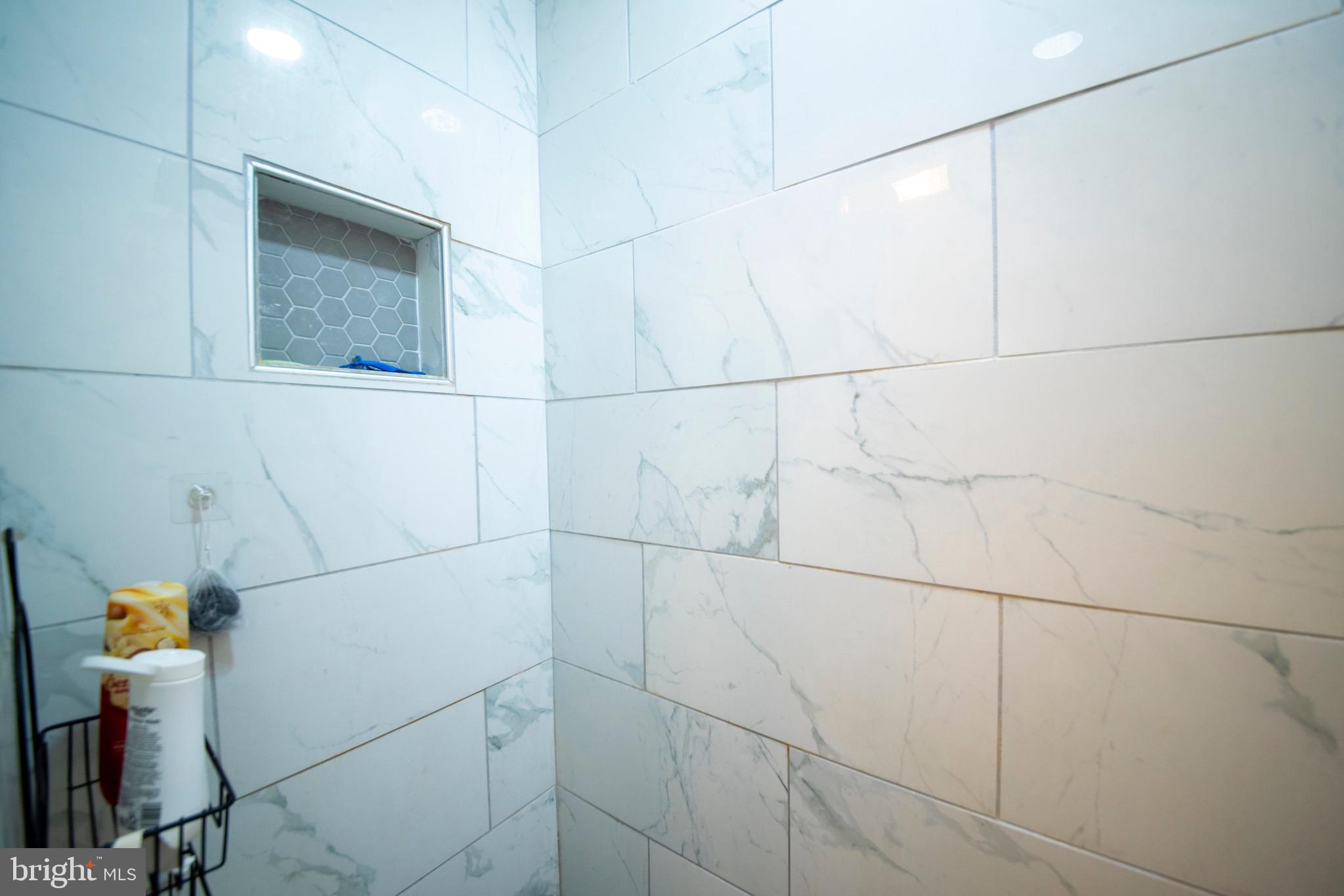 NEWPORT RUN - Residential