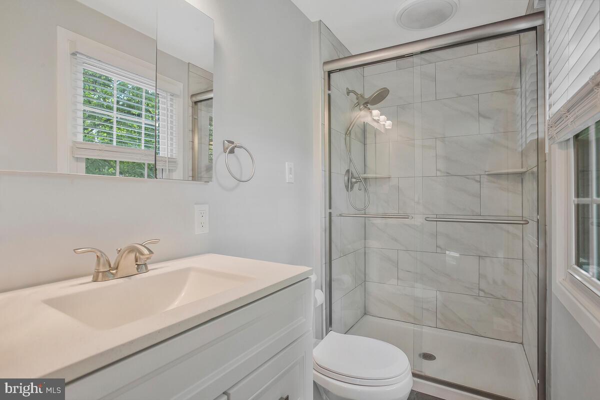 YORKTOWN - Residential