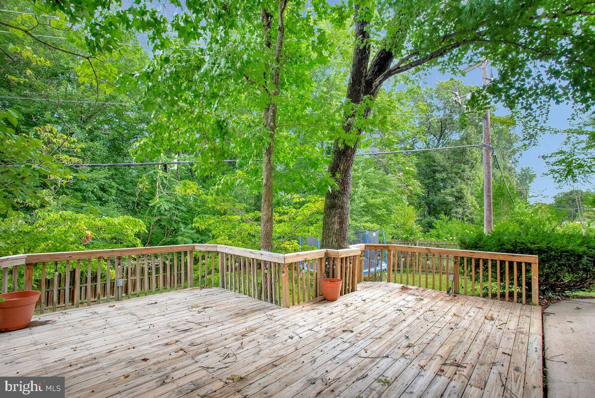 YORKTOWN - Residential