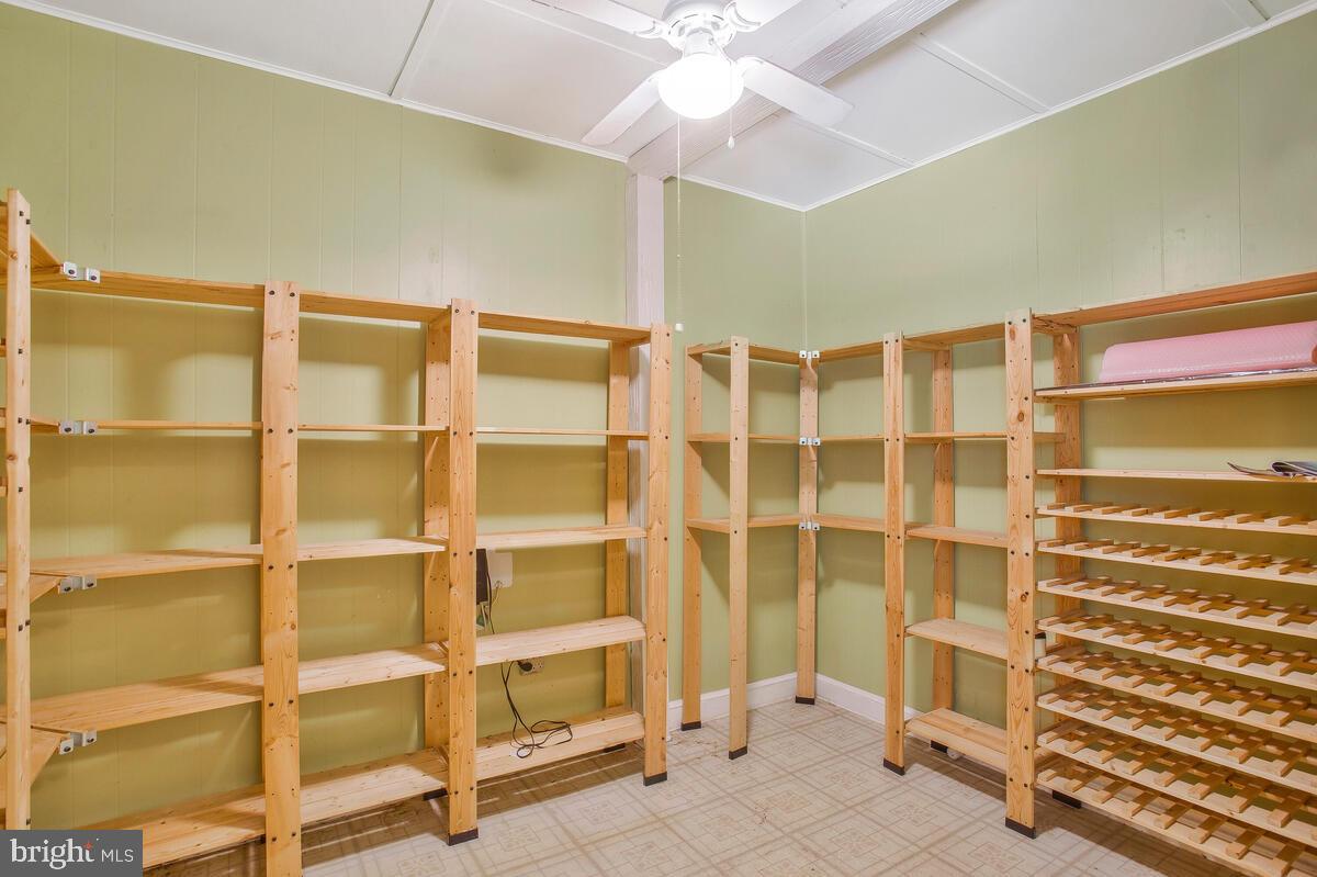 YORKTOWN - Residential