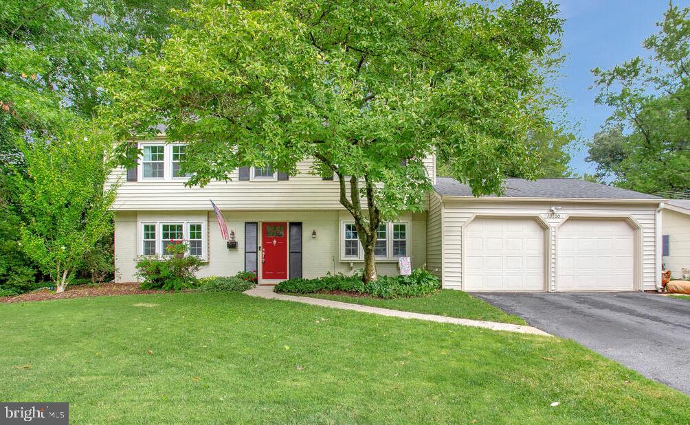 YORKTOWN - Residential