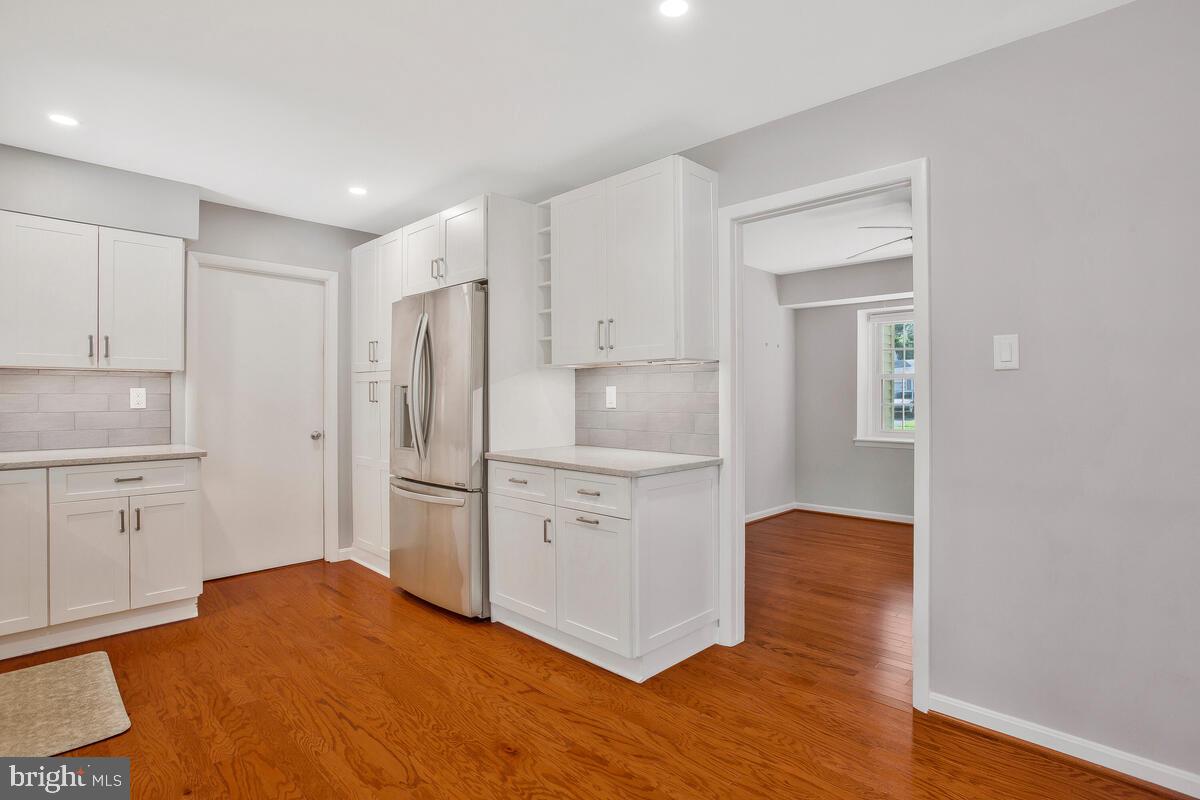 YORKTOWN - Residential