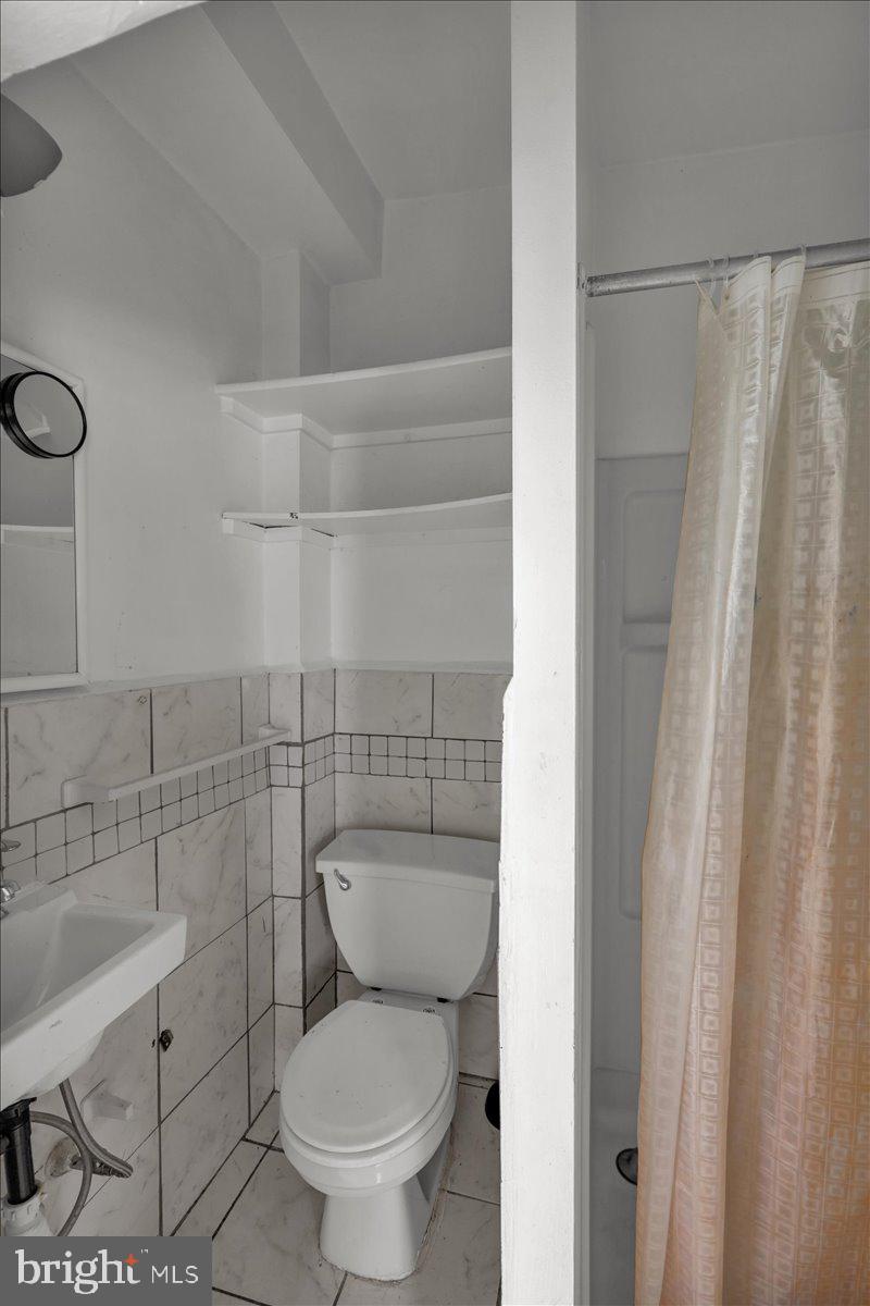 NORTHWEST READING - Residential Income