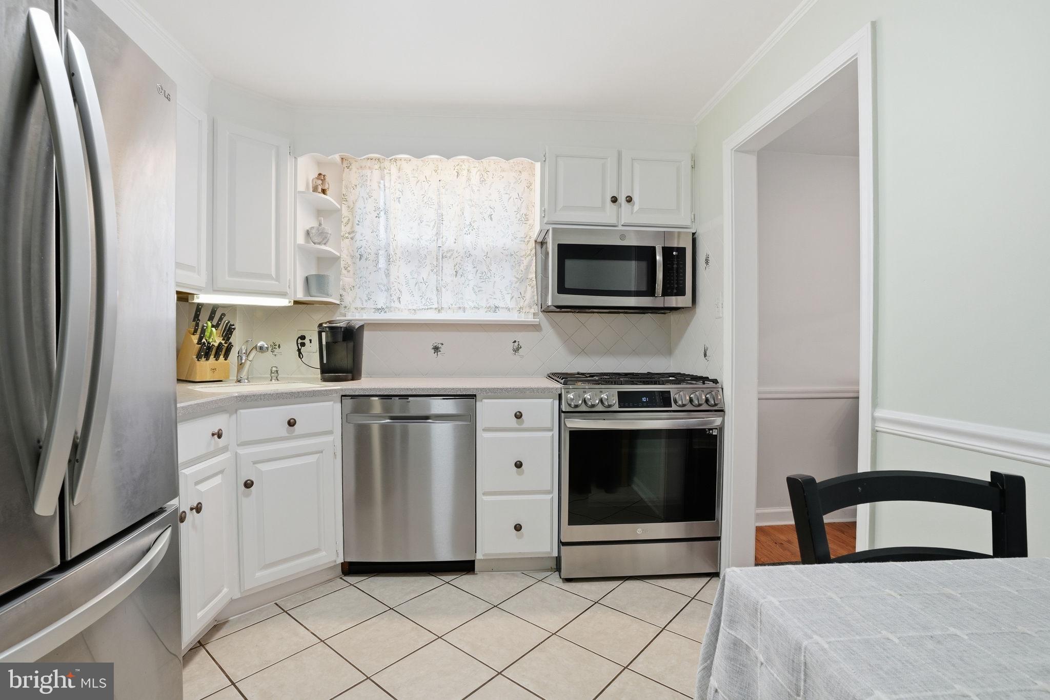 HAVERTOWN - Residential