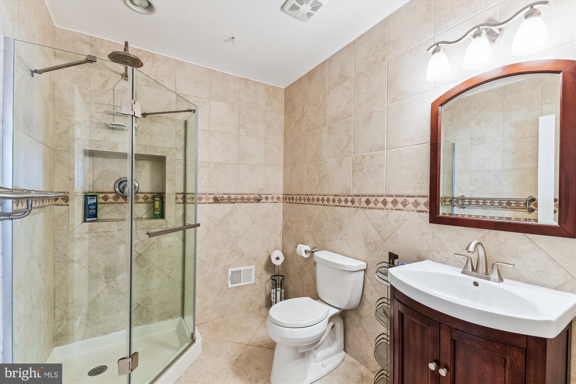 RICHARDSON'S LEGACY - Residential