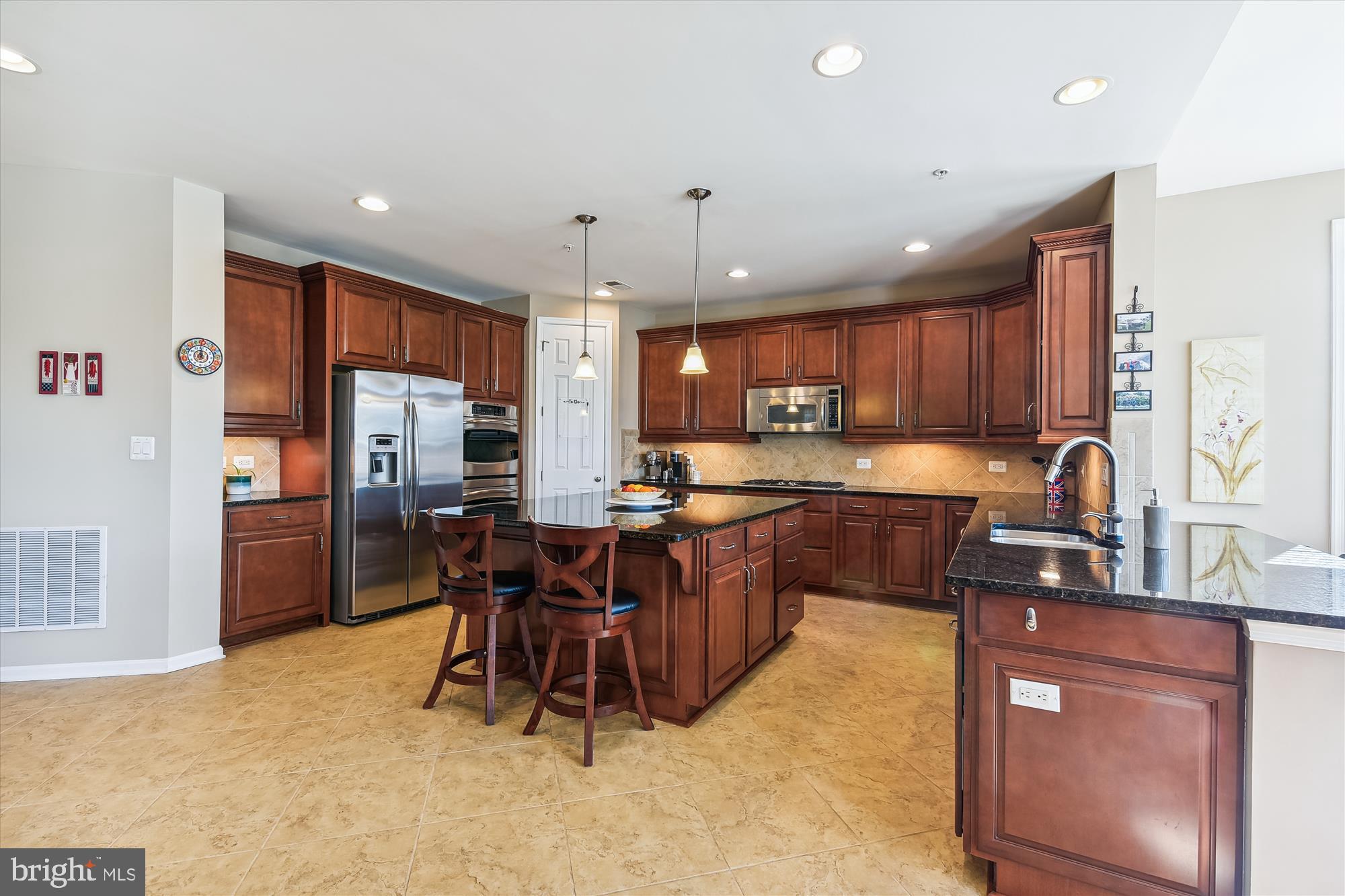 RICHARDSON'S LEGACY - Residential