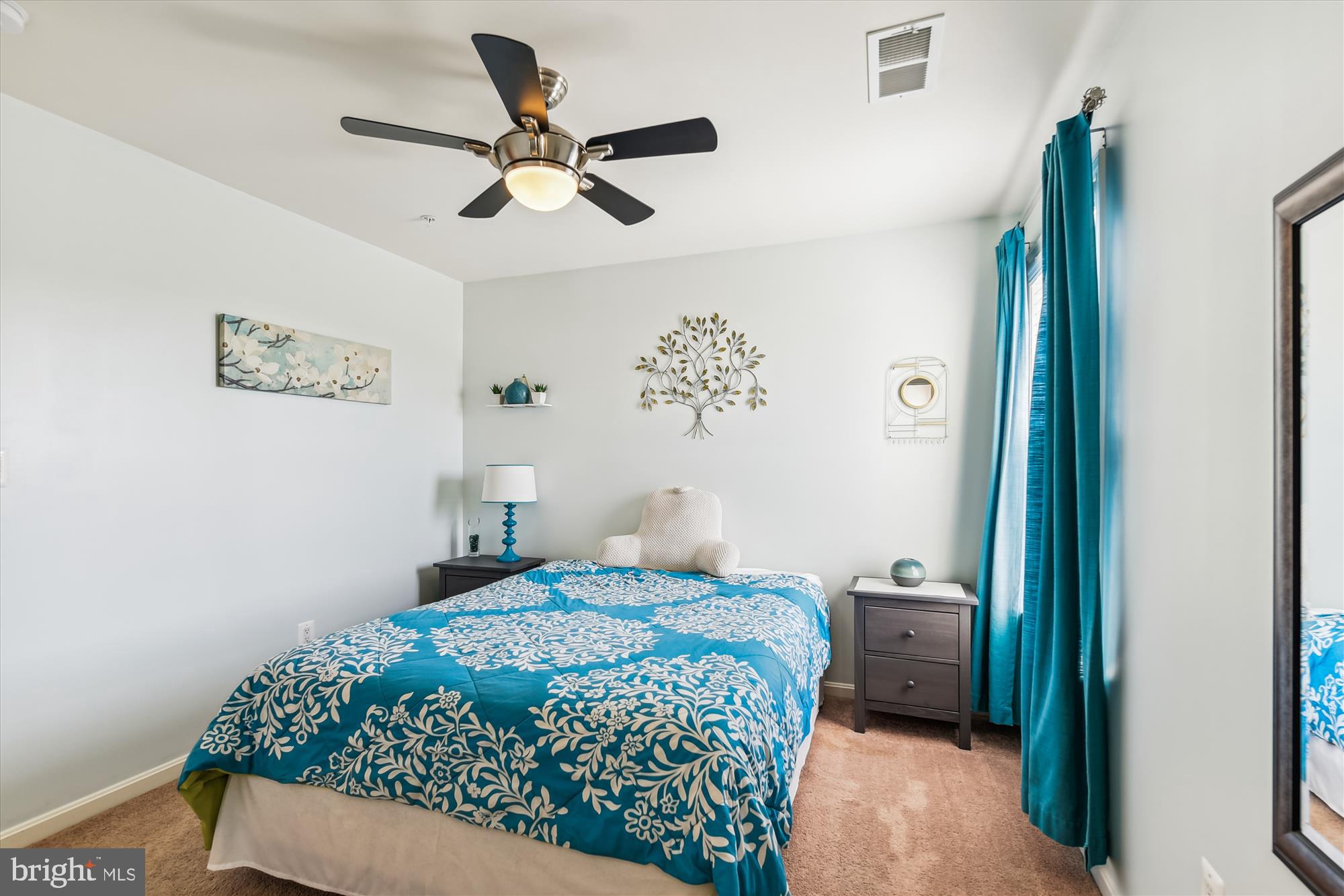 RICHARDSON'S LEGACY - Residential