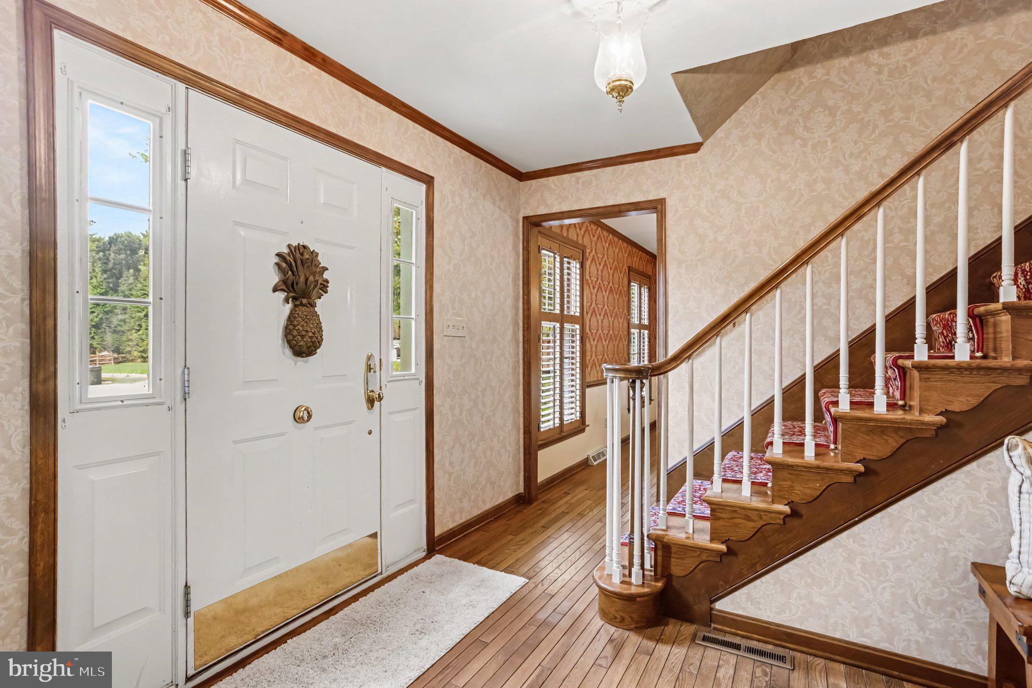 2830 FOREST GLEN