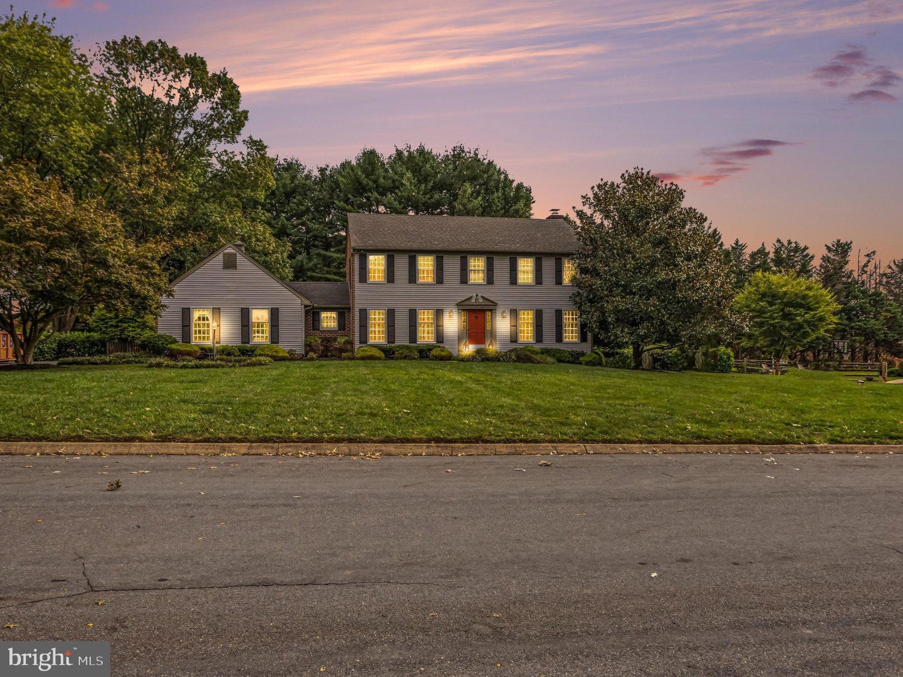 2830 FOREST GLEN