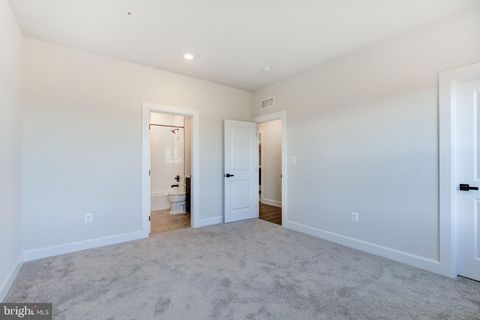 listing image 53