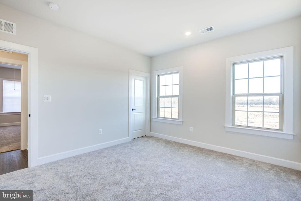 listing image 52