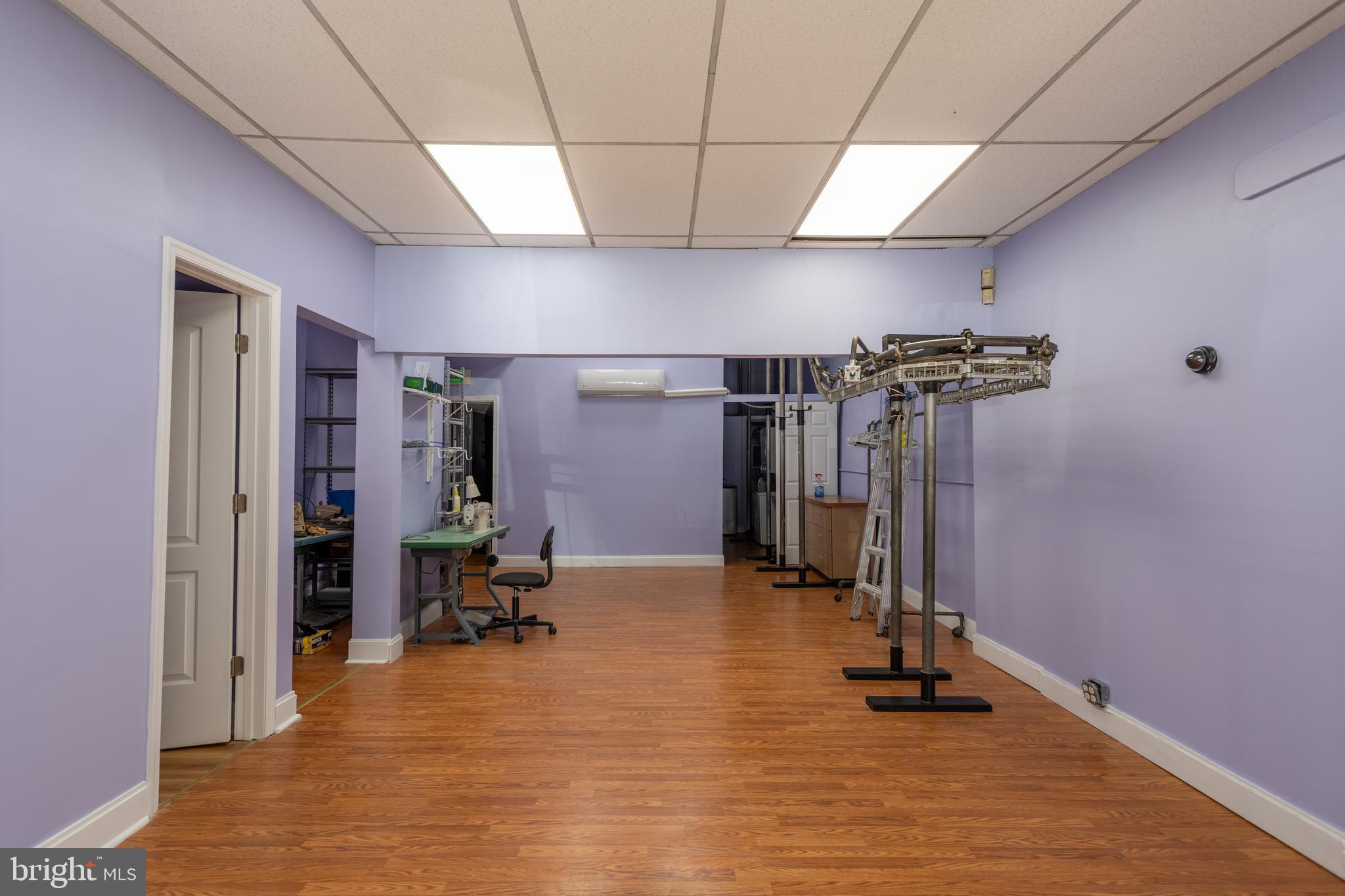 MOUNT VERNON PLACE HISTORIC DISTRICT - Commercial Lease