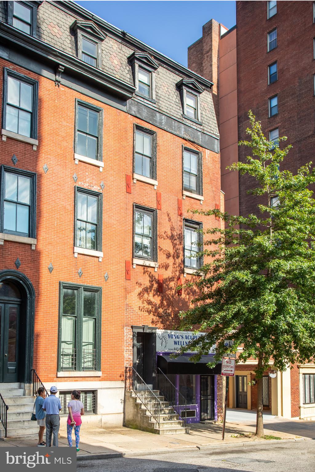 MOUNT VERNON PLACE HISTORIC DISTRICT - Commercial Lease