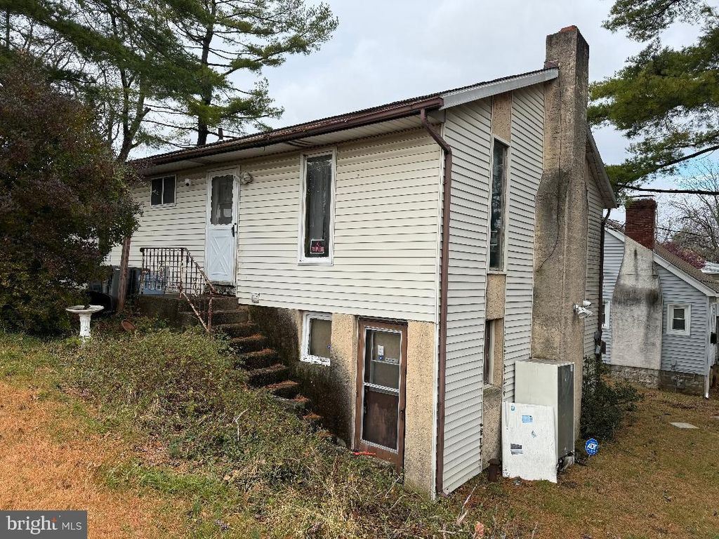 Photo of 1234 S Lumber Street, ALLENTOWN, PA 18103 (MLS # PALH2014130)