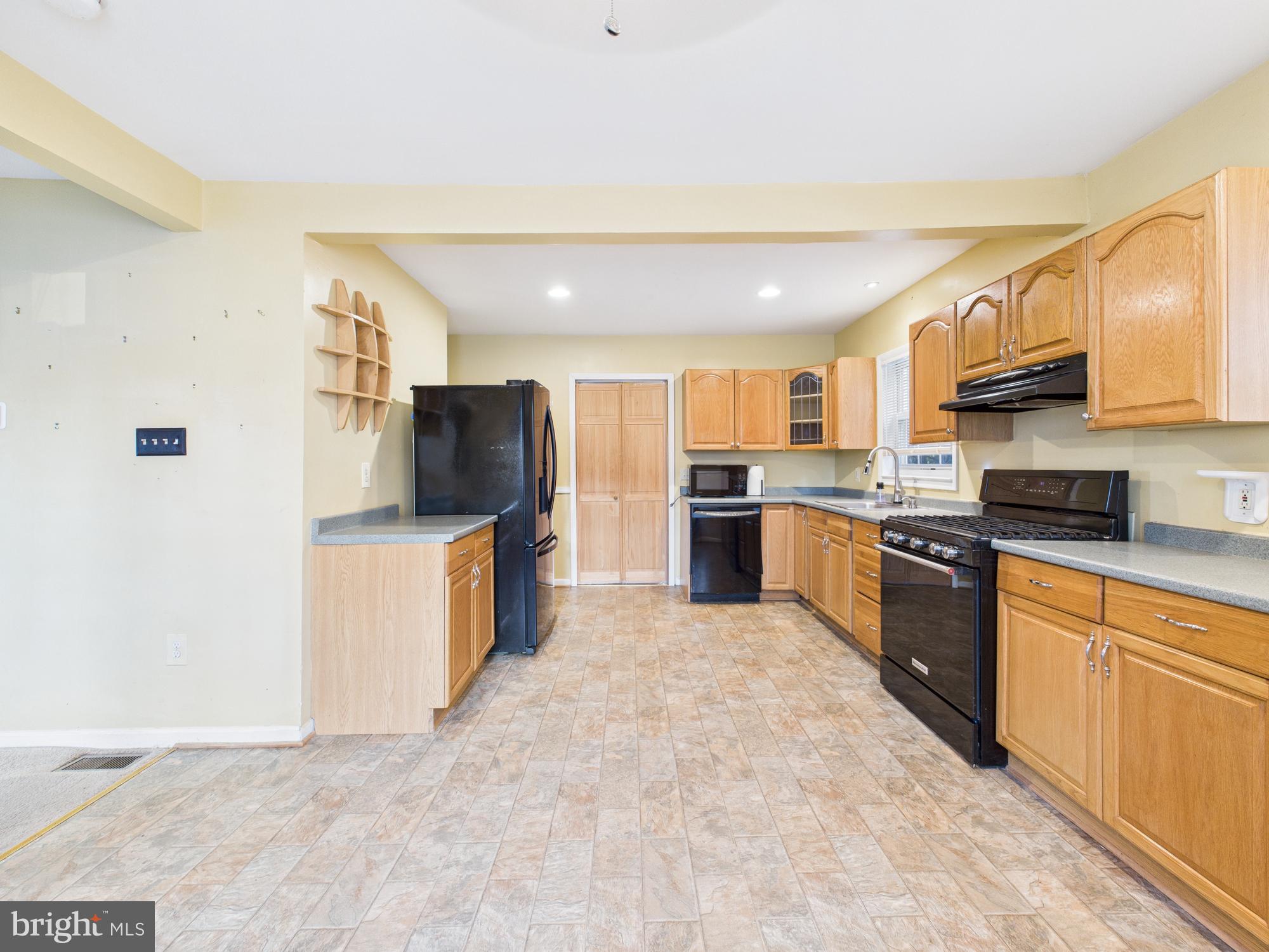 LINTHICUM HEIGHTS - Residential